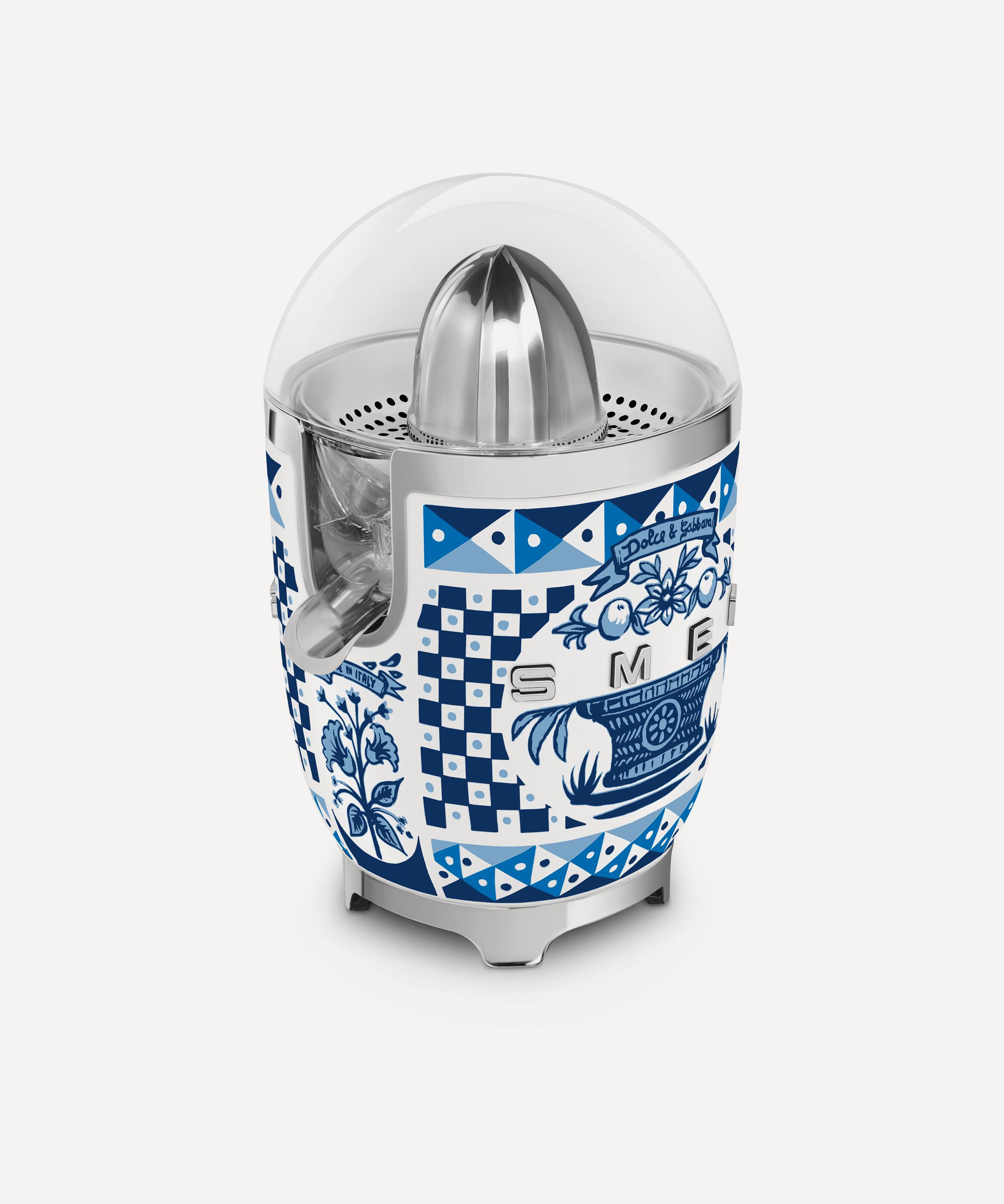 Smeg - x Dolce and Gabbana Mediterraneo Electric Citrus Juicer image number 2