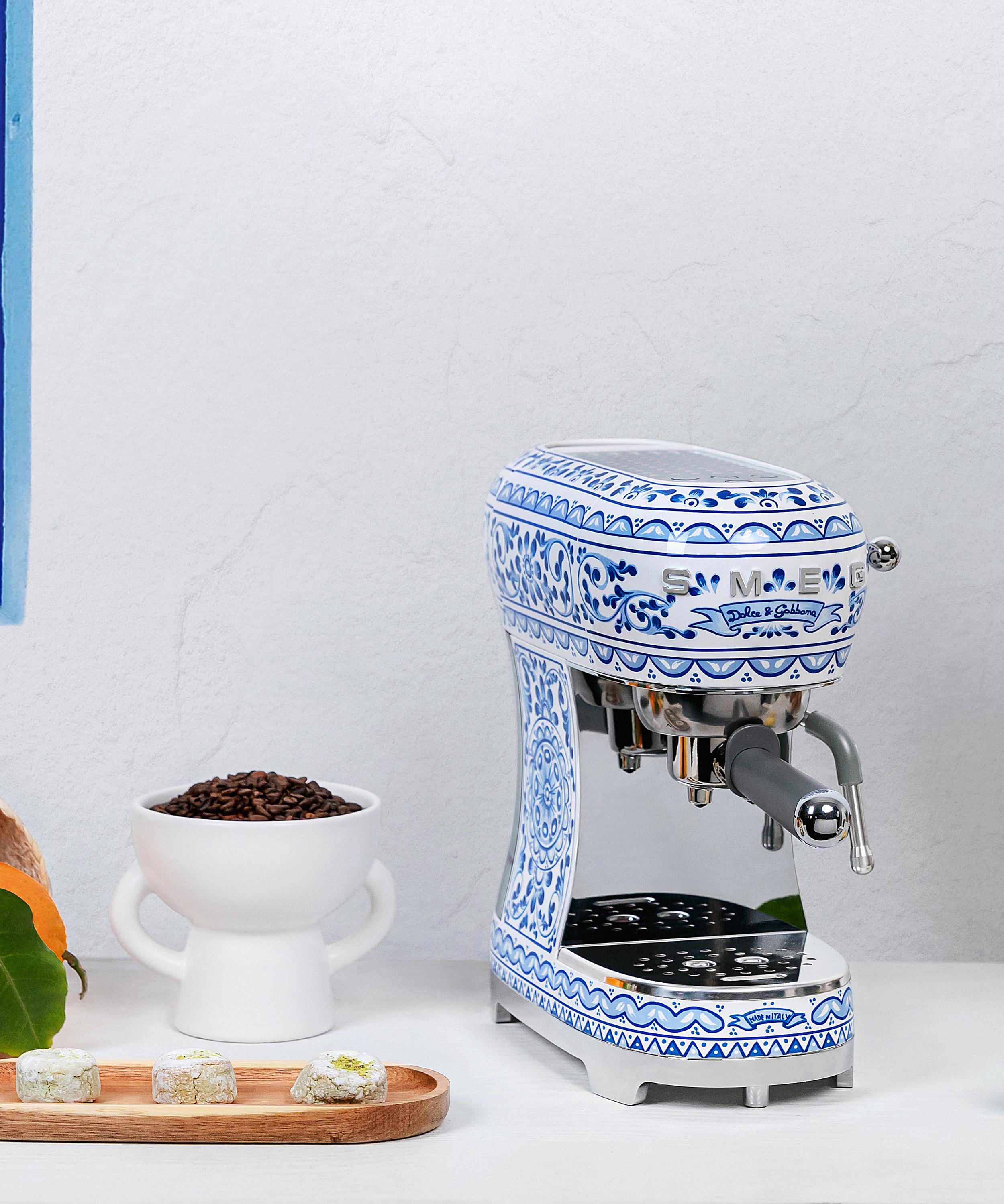Smeg - x Dolce and Gabbana Mediterraneo Espresso Coffee Machine image number 1