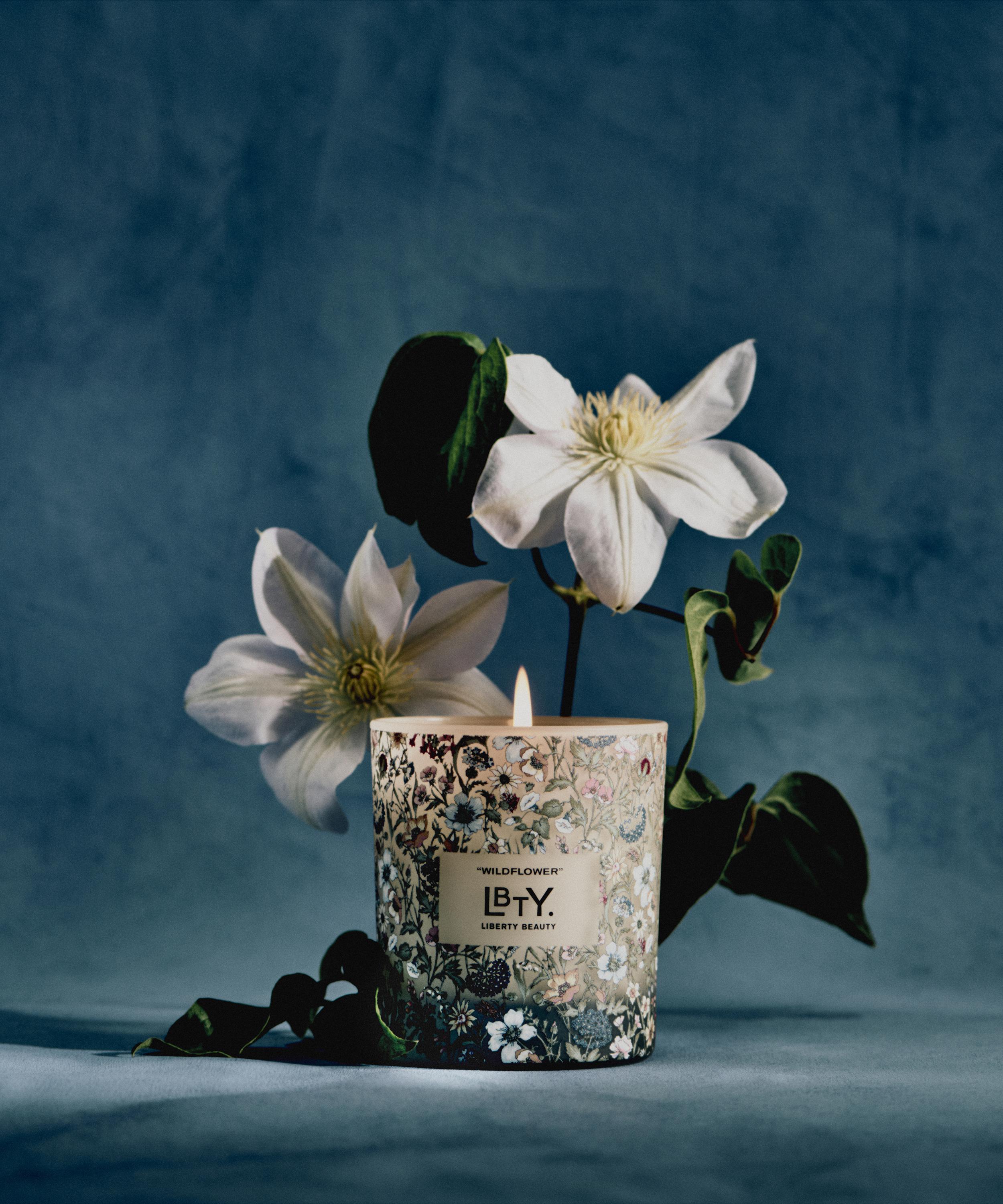 Liberty LBTY. Fragrance - Wildflower Scented Candle 200g image number 1
