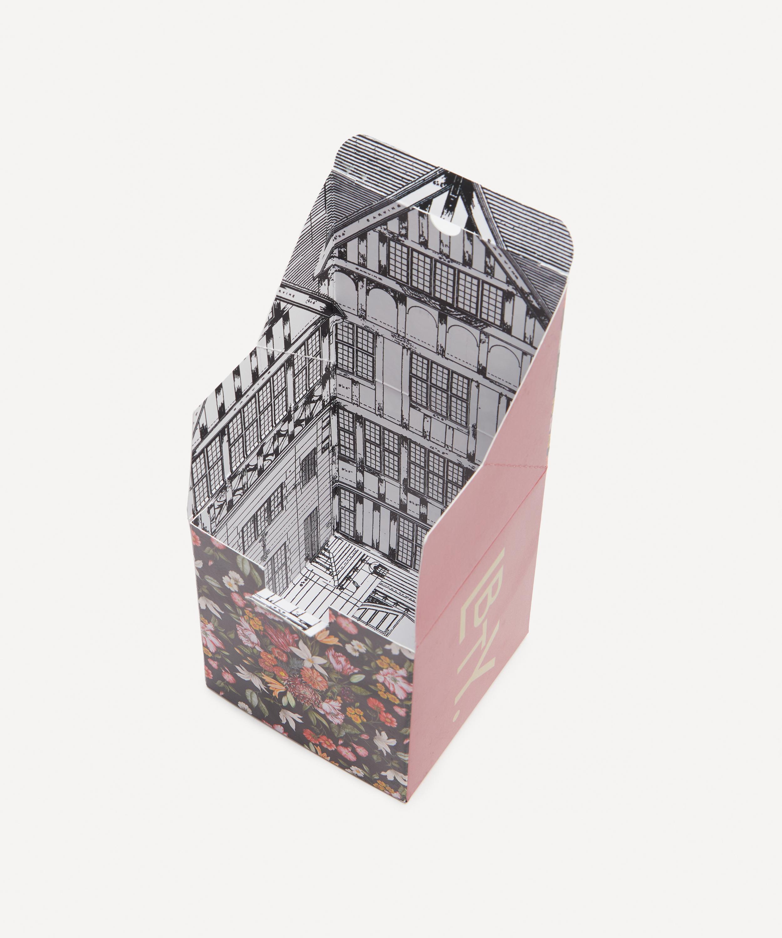 Liberty LBTY. Fragrance - Stately Bouquet Scented Candle 200g image number 4