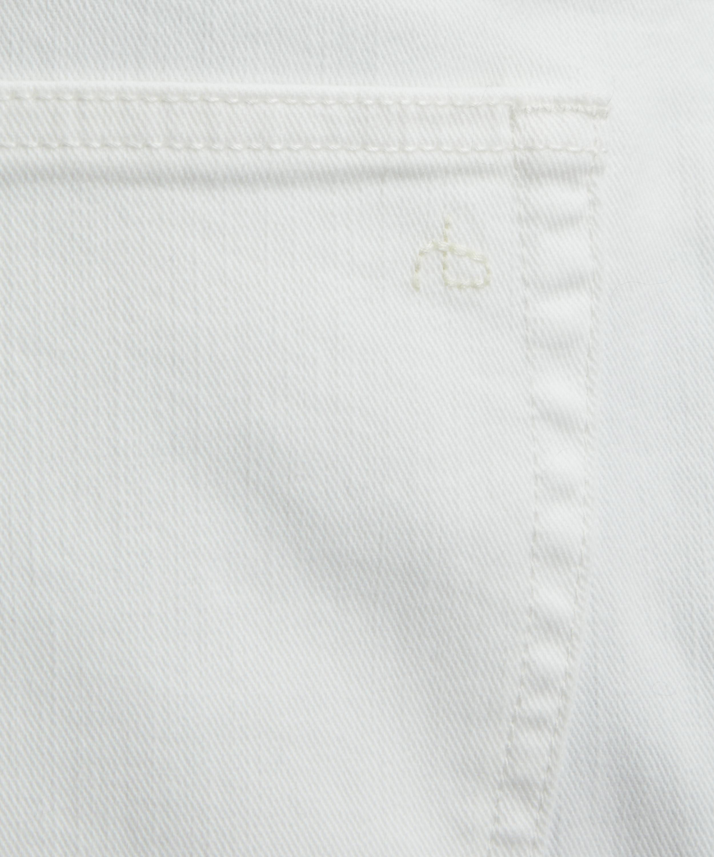 Rag & Bone - Fit 2 Authentic Stretch Slim Jeans in Optic White image number 4