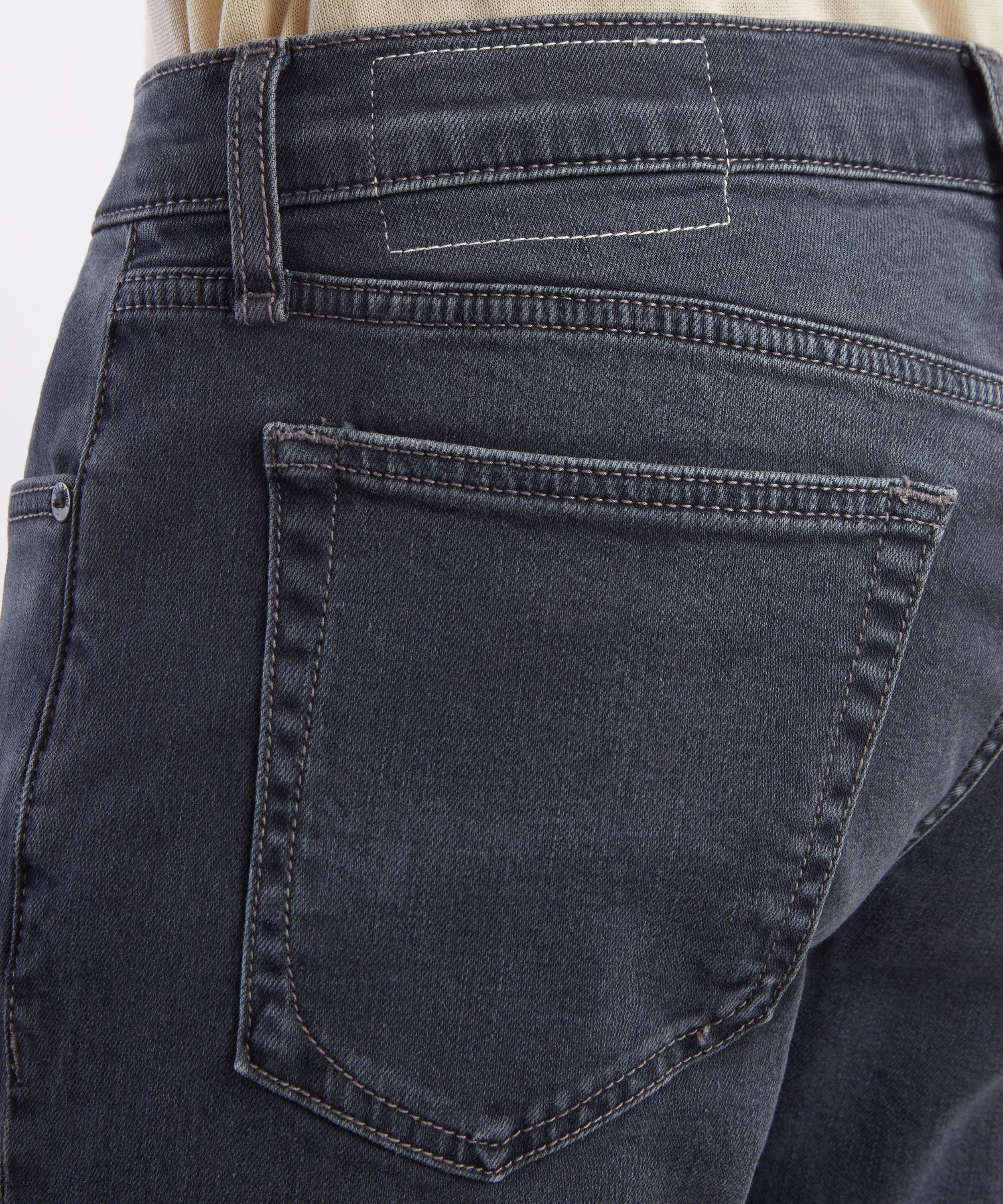 Rag & Bone - Fit 2 Authentic Stretch Slim Jeans in Minna image number 4