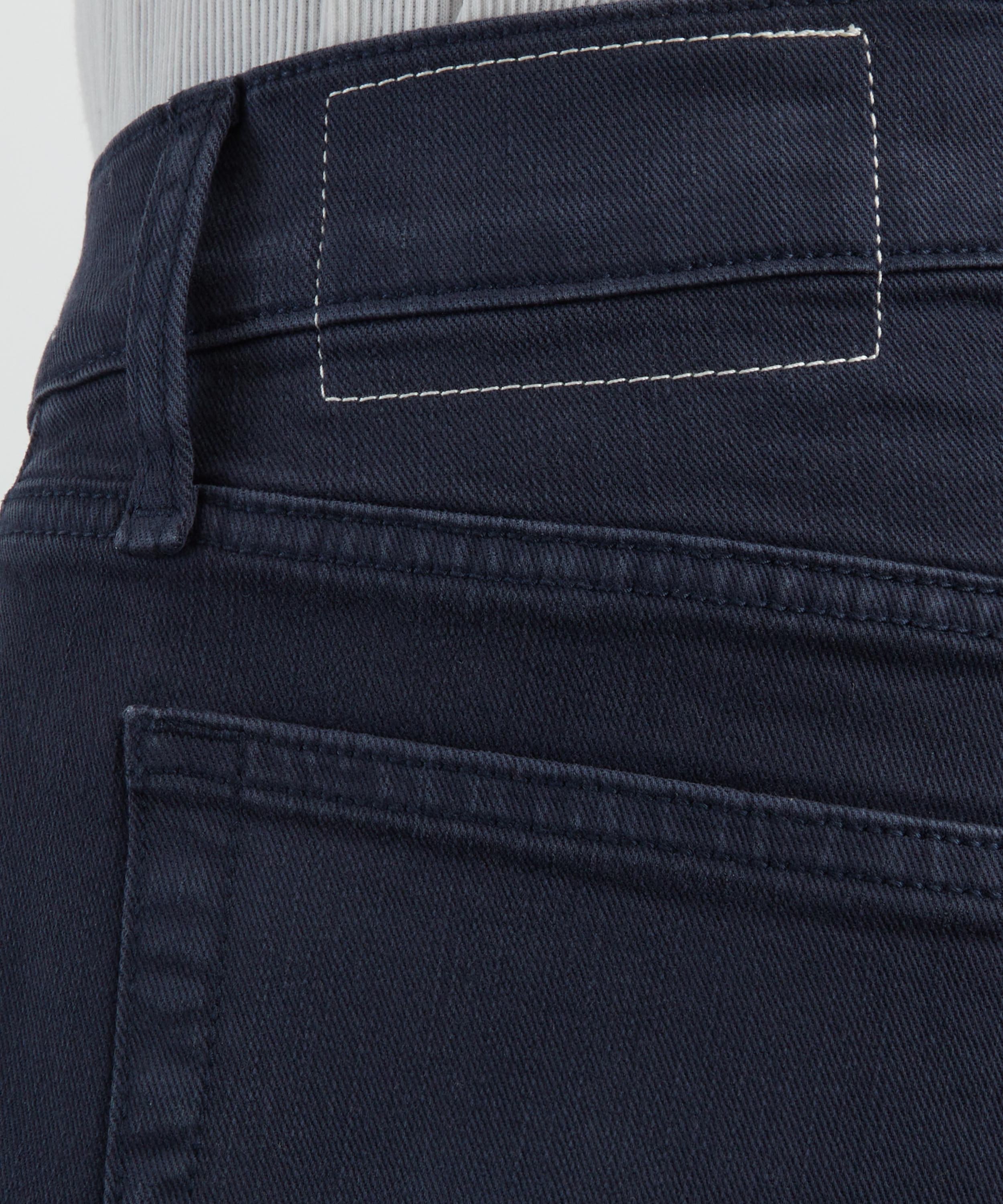 Rag & Bone - Fit 2 Aero Stretch Slim Jeans in Navy image number 4