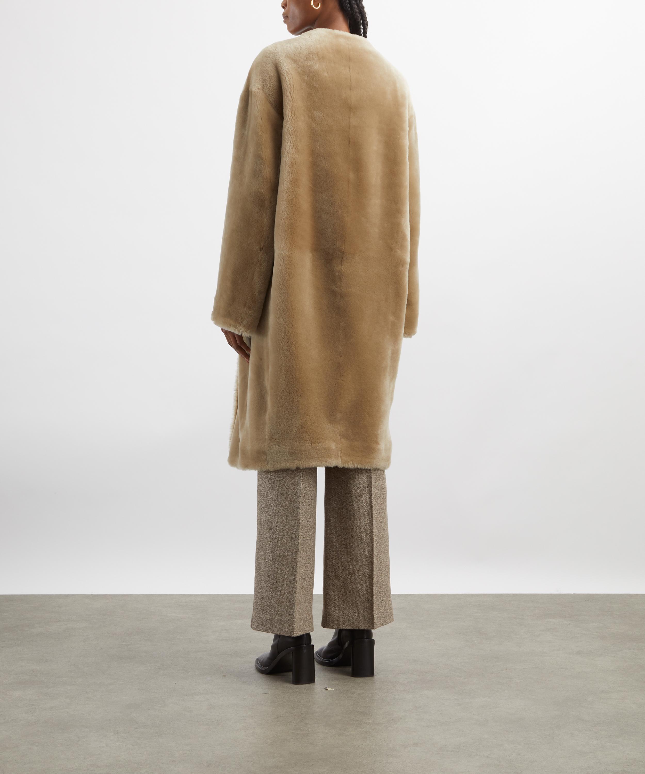 Toteme - Collarless Shearling Coat image number 3