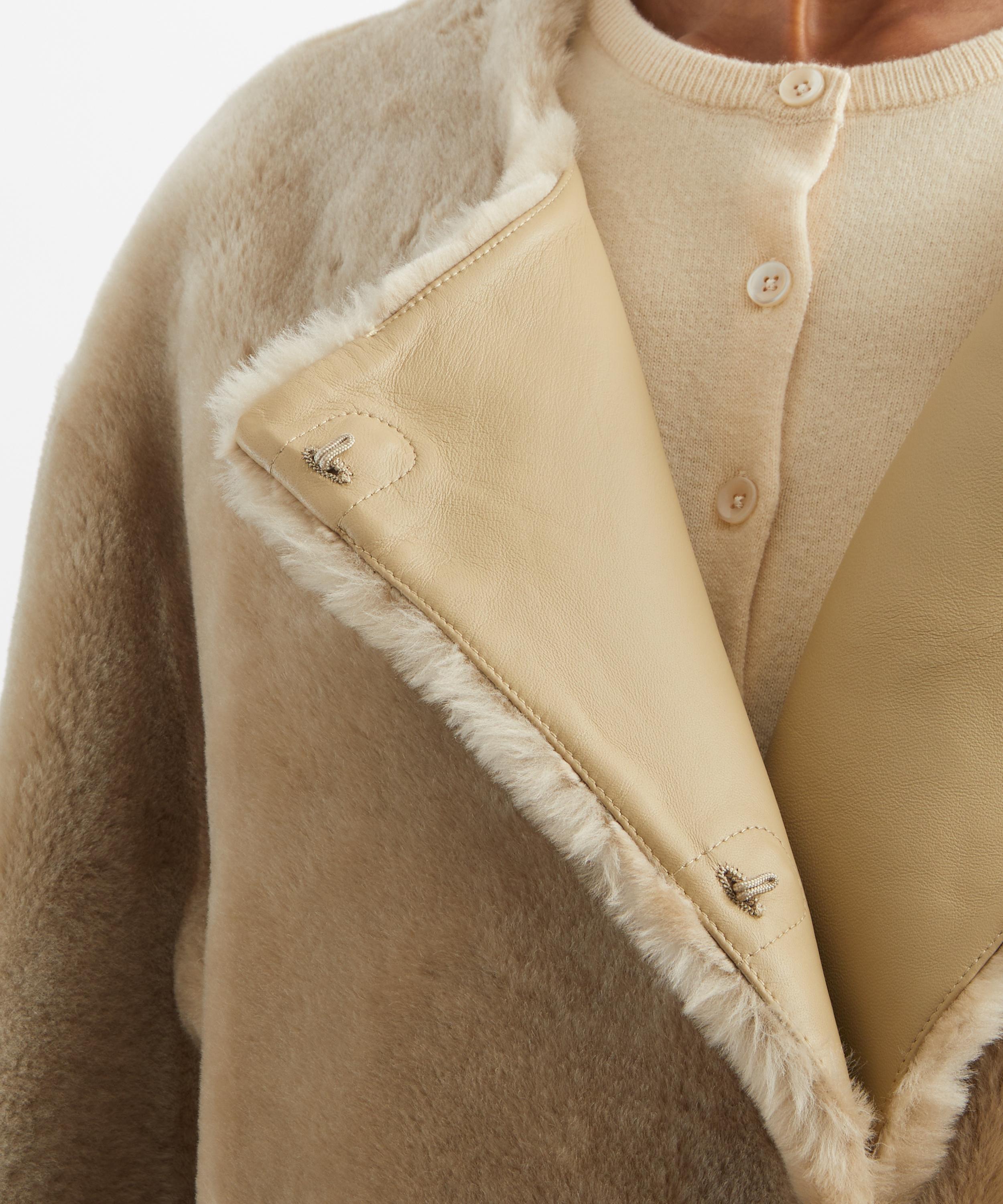 Toteme - Collarless Shearling Coat image number 4