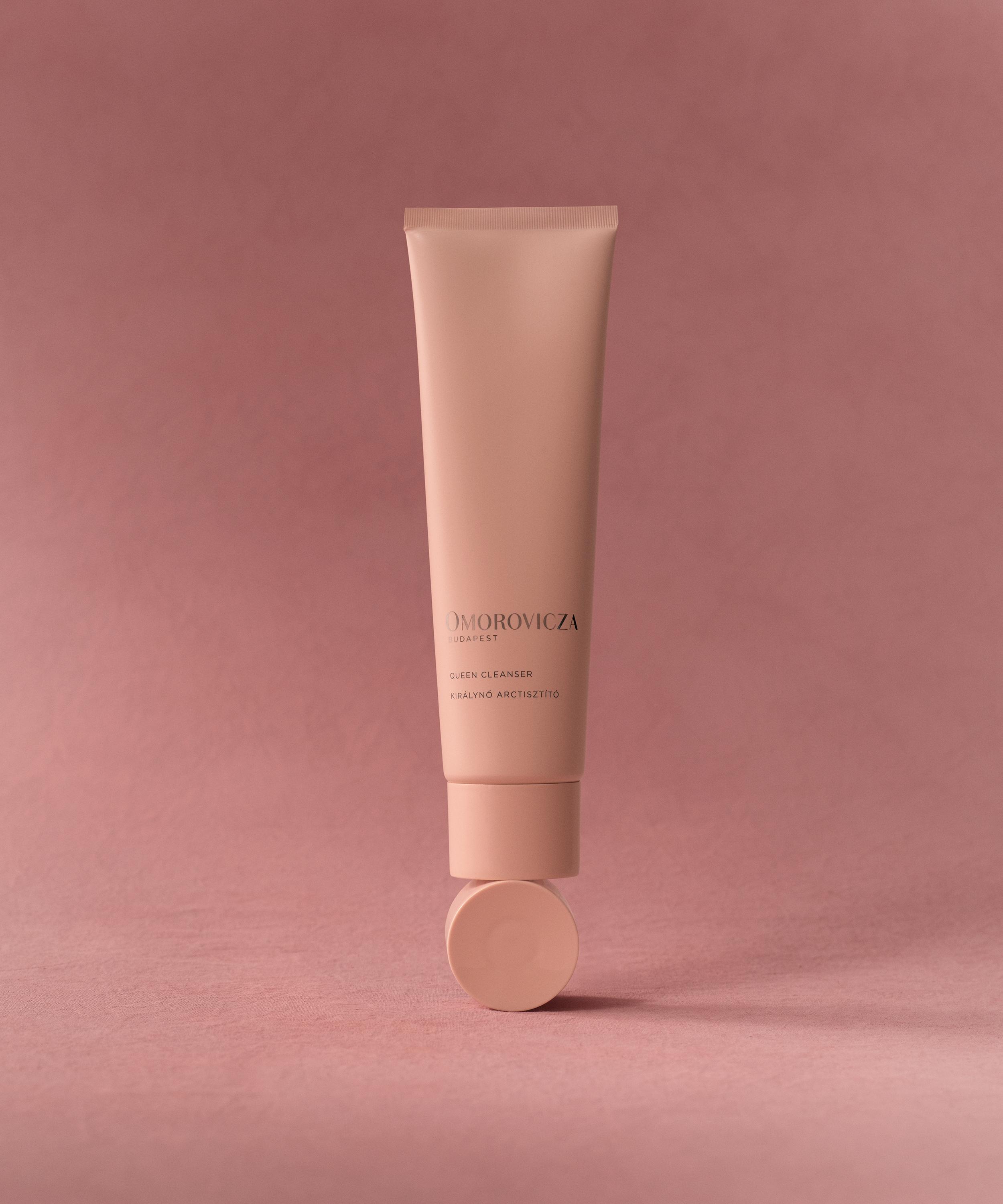 Omorovicza - Queen Cleanser 150ml image number 1