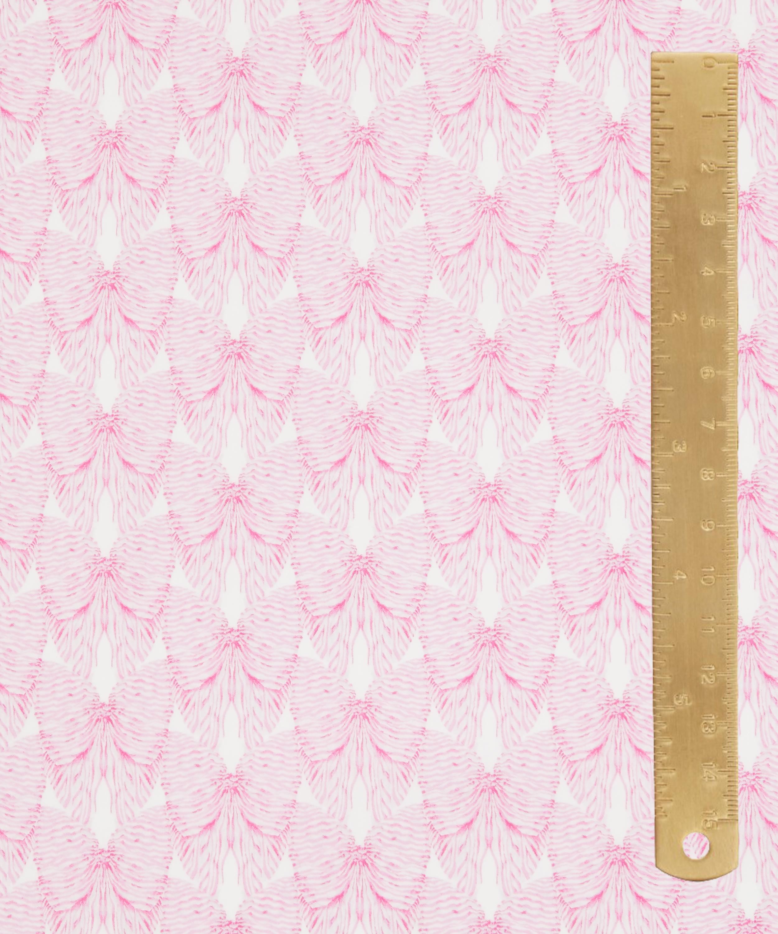 Liberty Fabrics - Bustle and Bow Tana Lawn™ Cotton image number 4