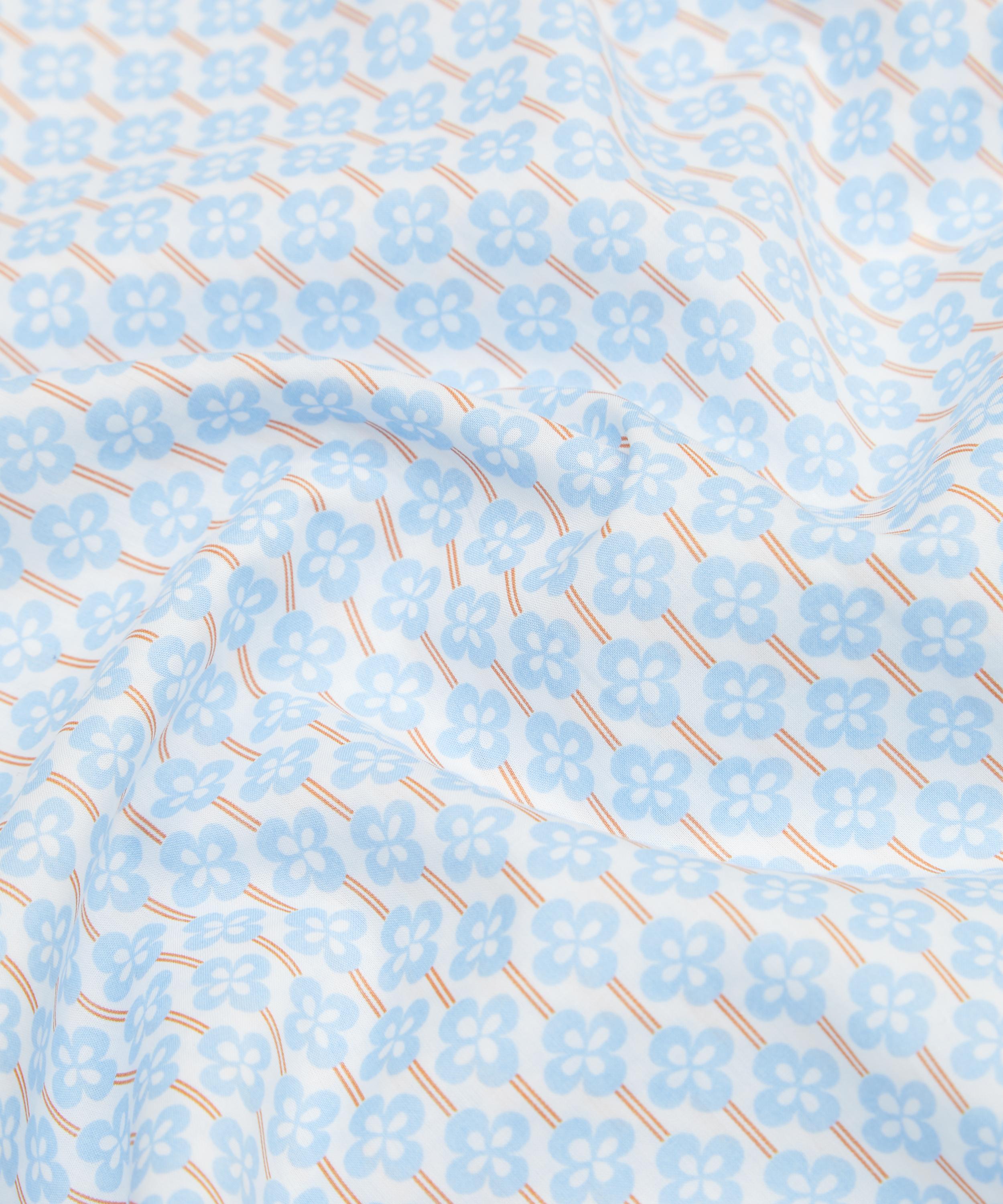 Liberty Fabrics - Clover Fields Tana Lawn&trade; Cotton image number 3