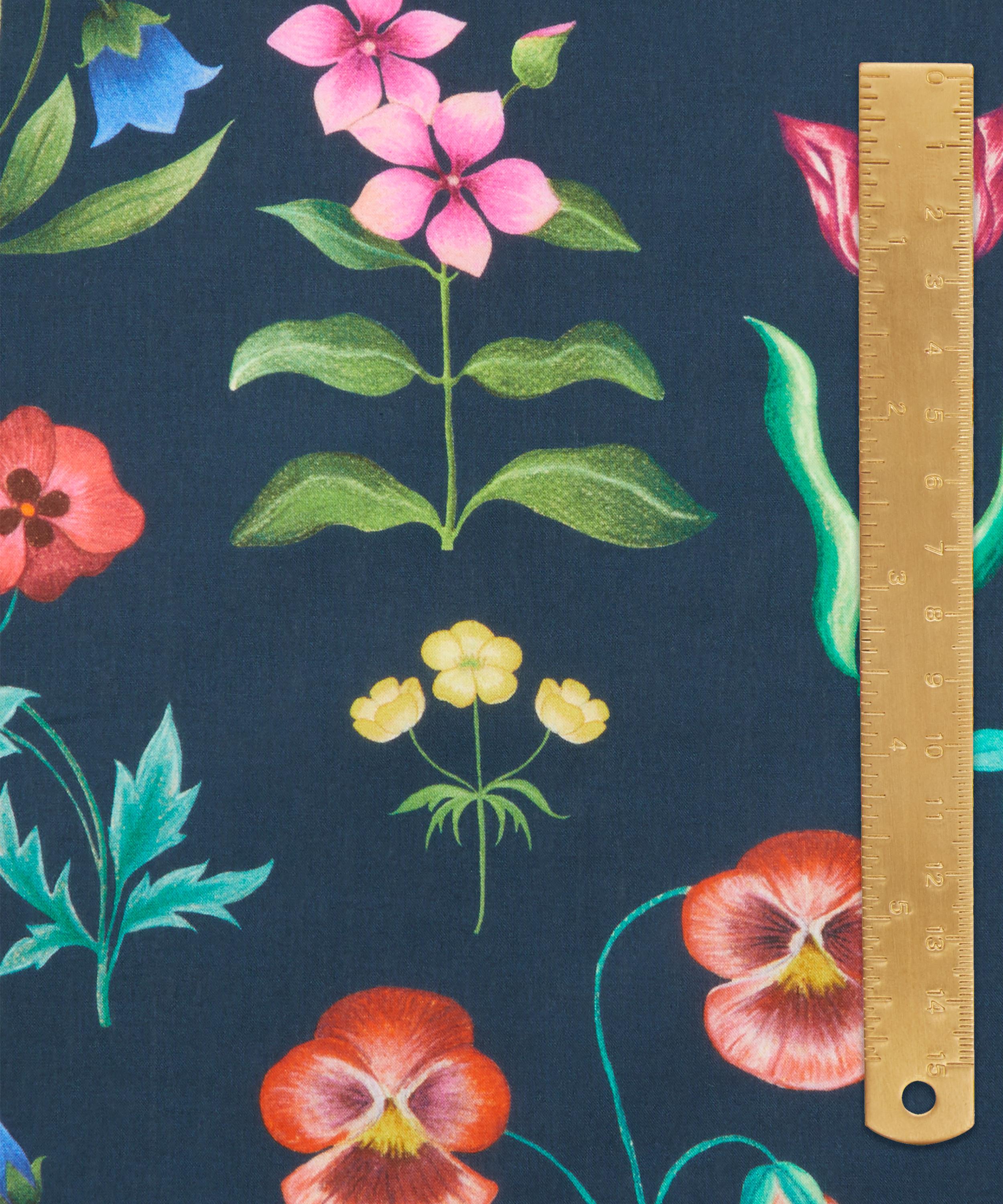 Liberty Fabrics - Floral Majesty Tana Lawn™ Cotton image number 4