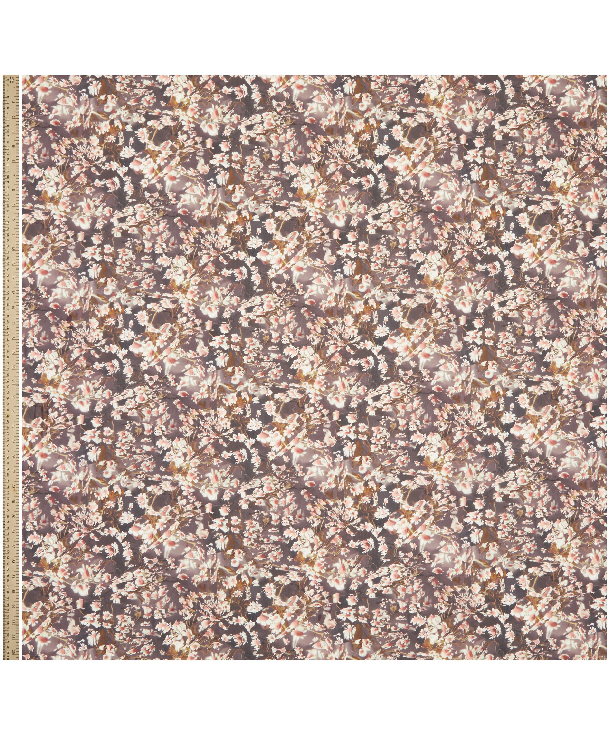 Liberty Fabrics - Baba Tana Lawn&trade; Cotton image number 1
