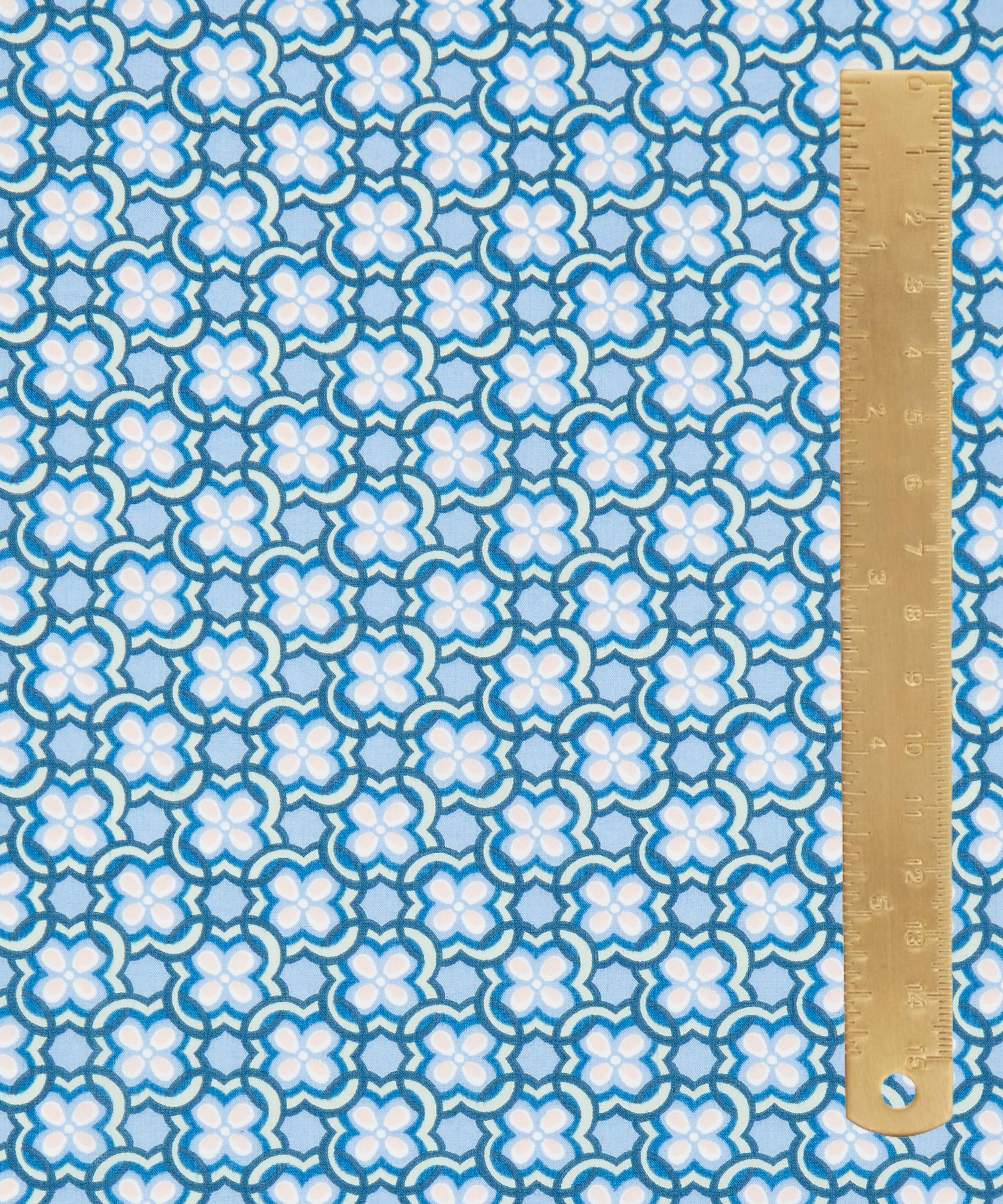 Liberty Fabrics - Daisy Link Tana Lawn&trade; Cotton image number 4