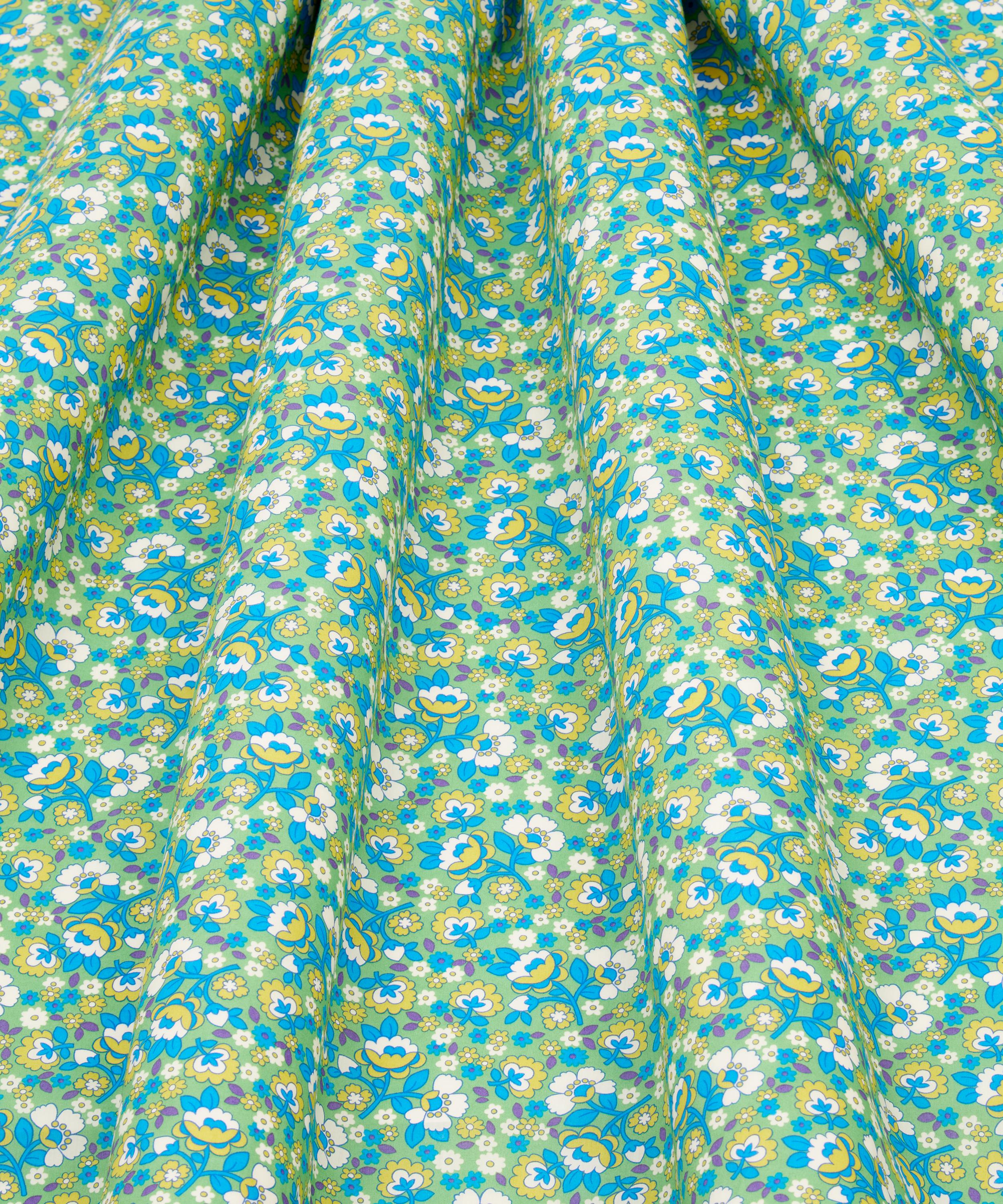 Liberty Fabrics - Dancing Posies Tana Lawn™ Cotton image number 2