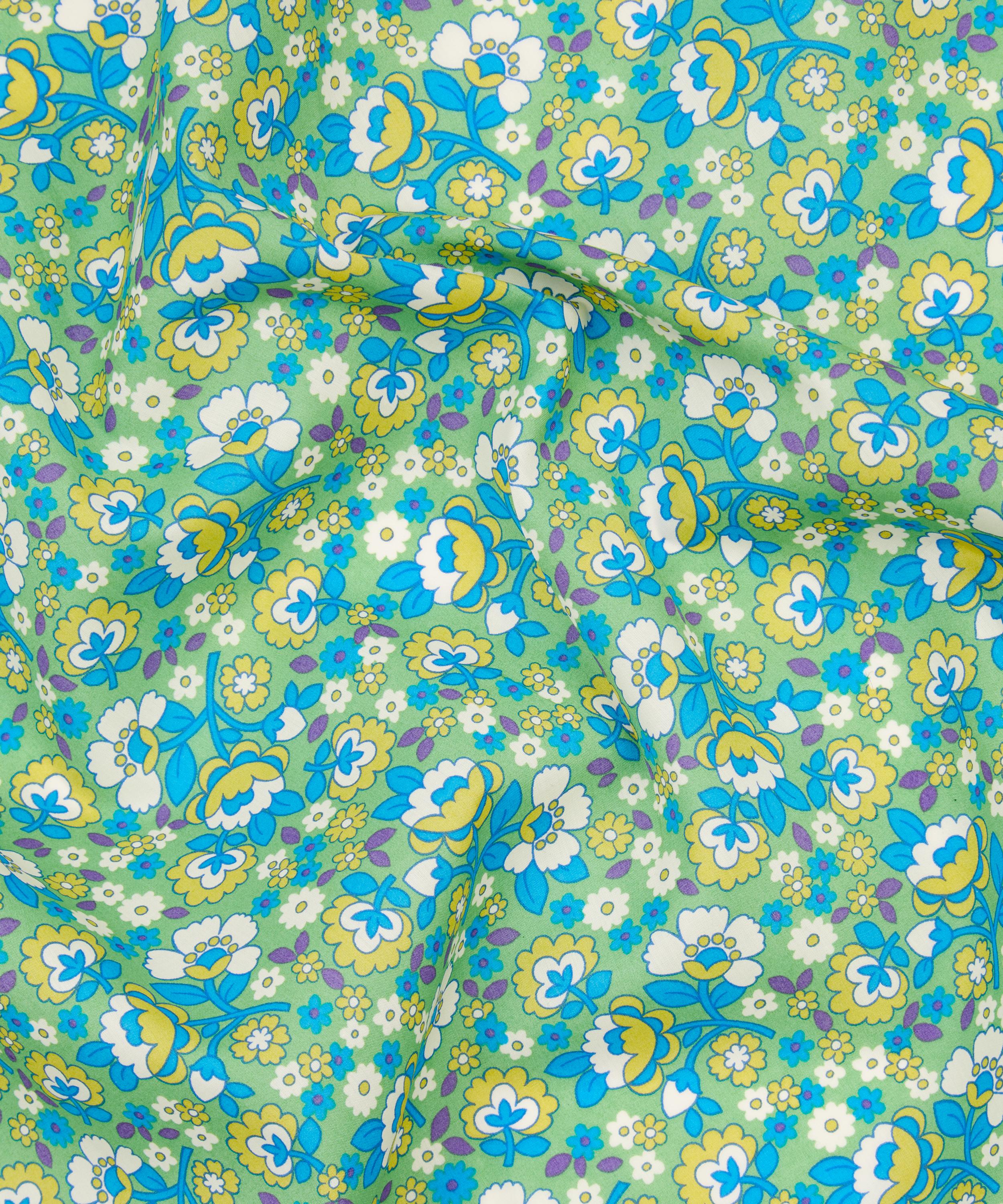 Liberty Fabrics - Dancing Posies Tana Lawn™ Cotton image number 3