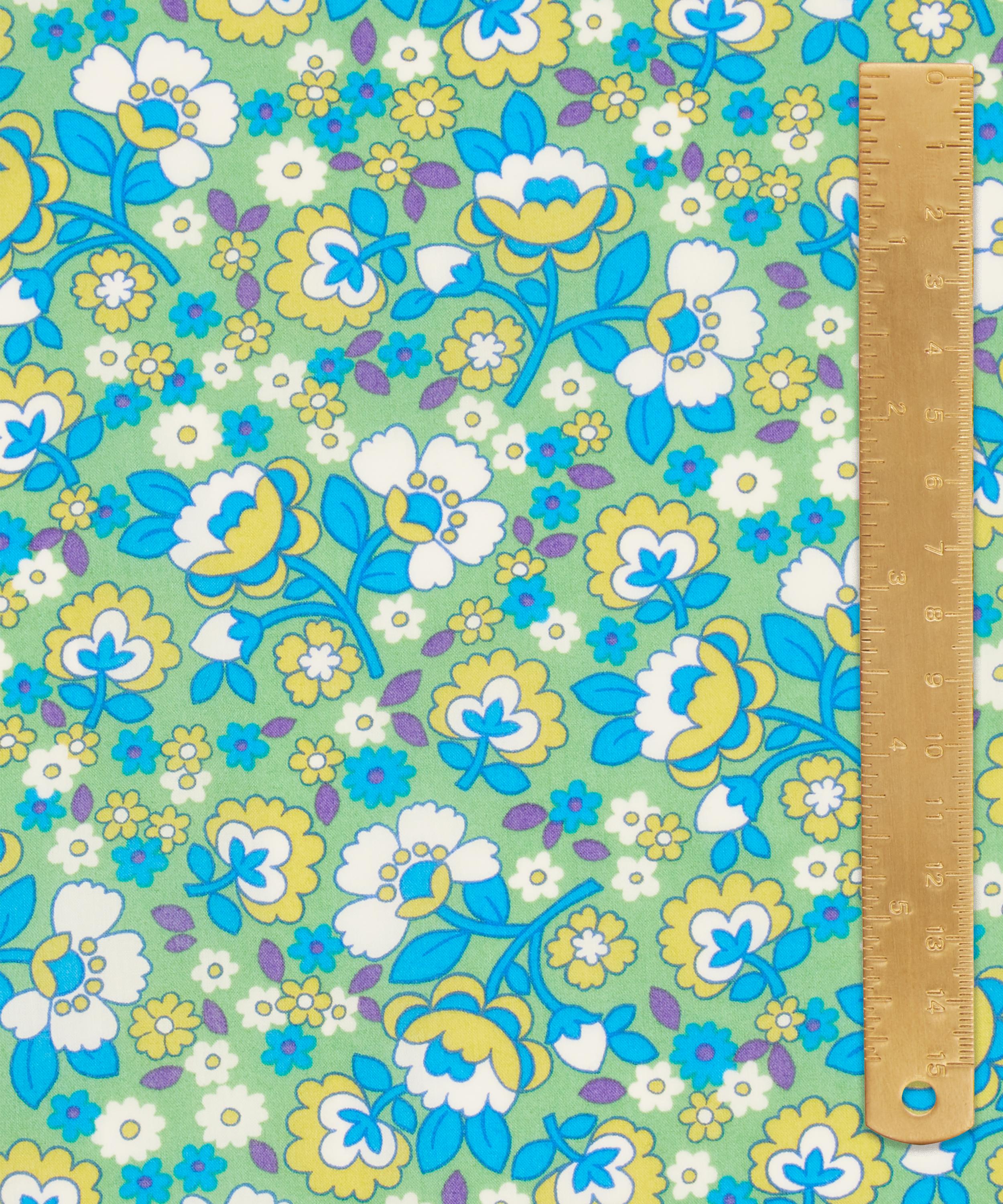 Liberty Fabrics - Dancing Posies Tana Lawn™ Cotton image number 4