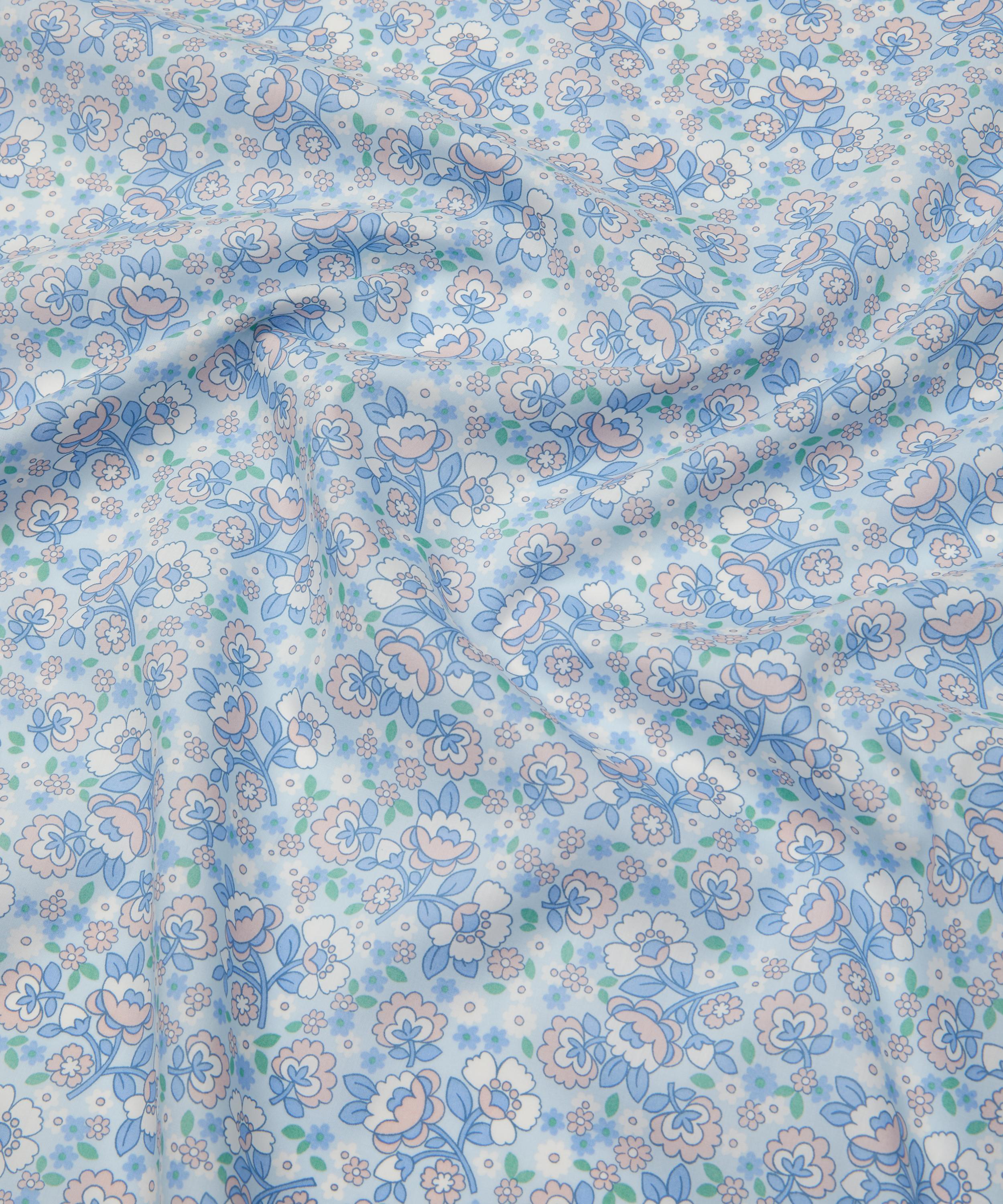 Liberty Fabrics - Dancing Posies Tana Lawn™ Cotton image number 3