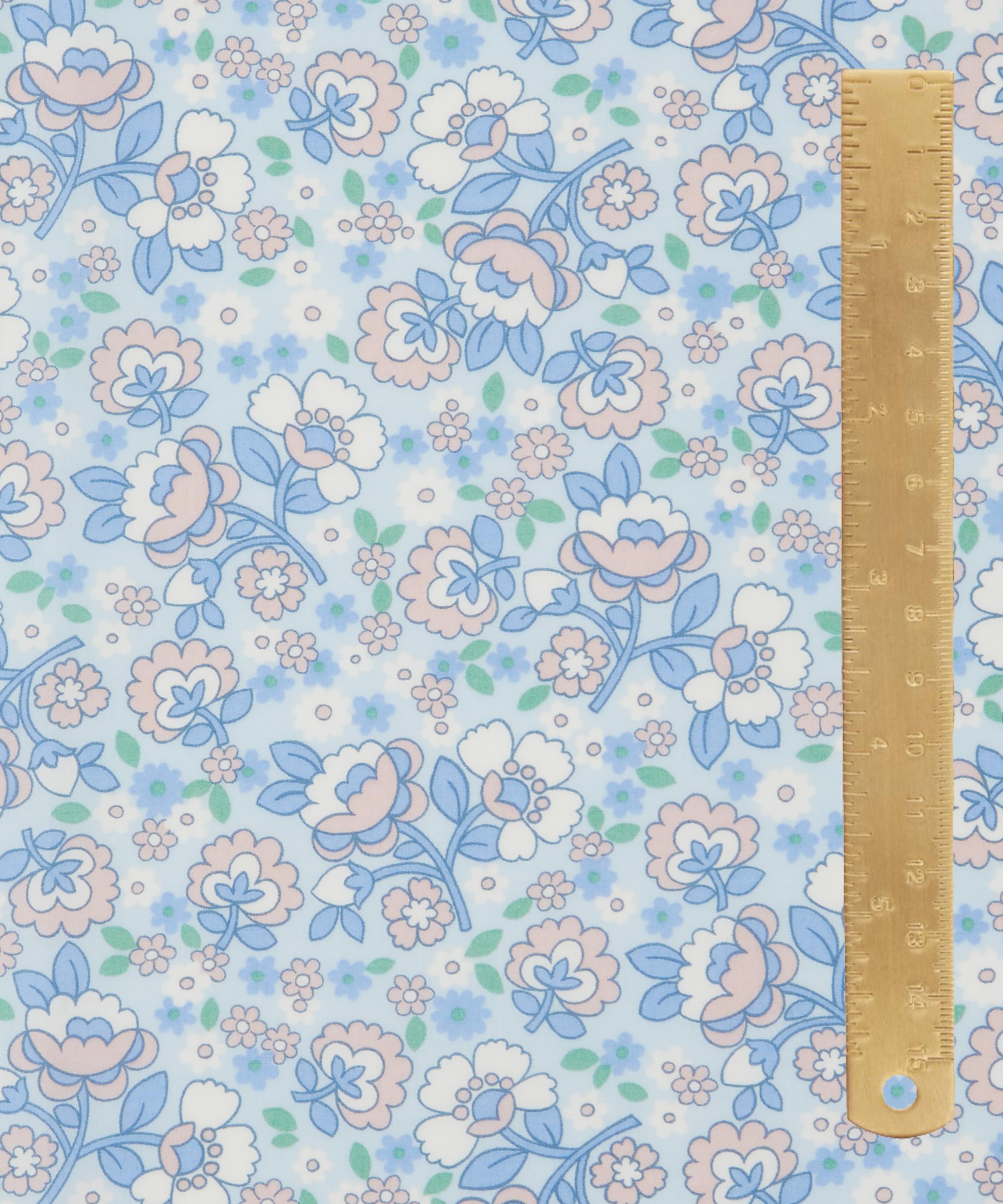 Liberty Fabrics - Dancing Posies Tana Lawn™ Cotton image number 4