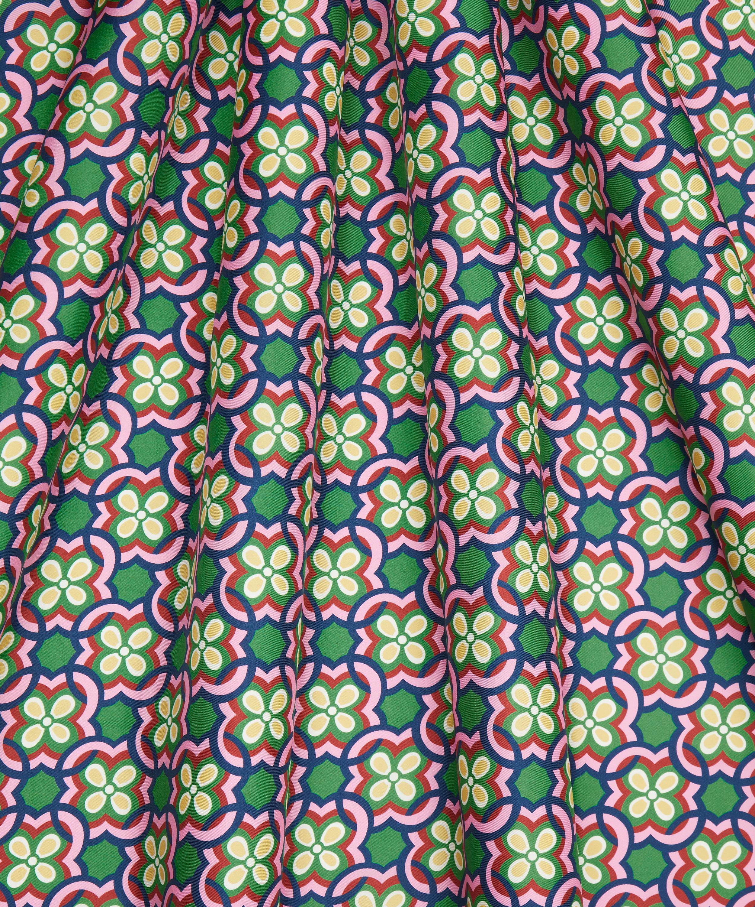 Liberty Fabrics - Daisy Loop Silk Twill image number 2