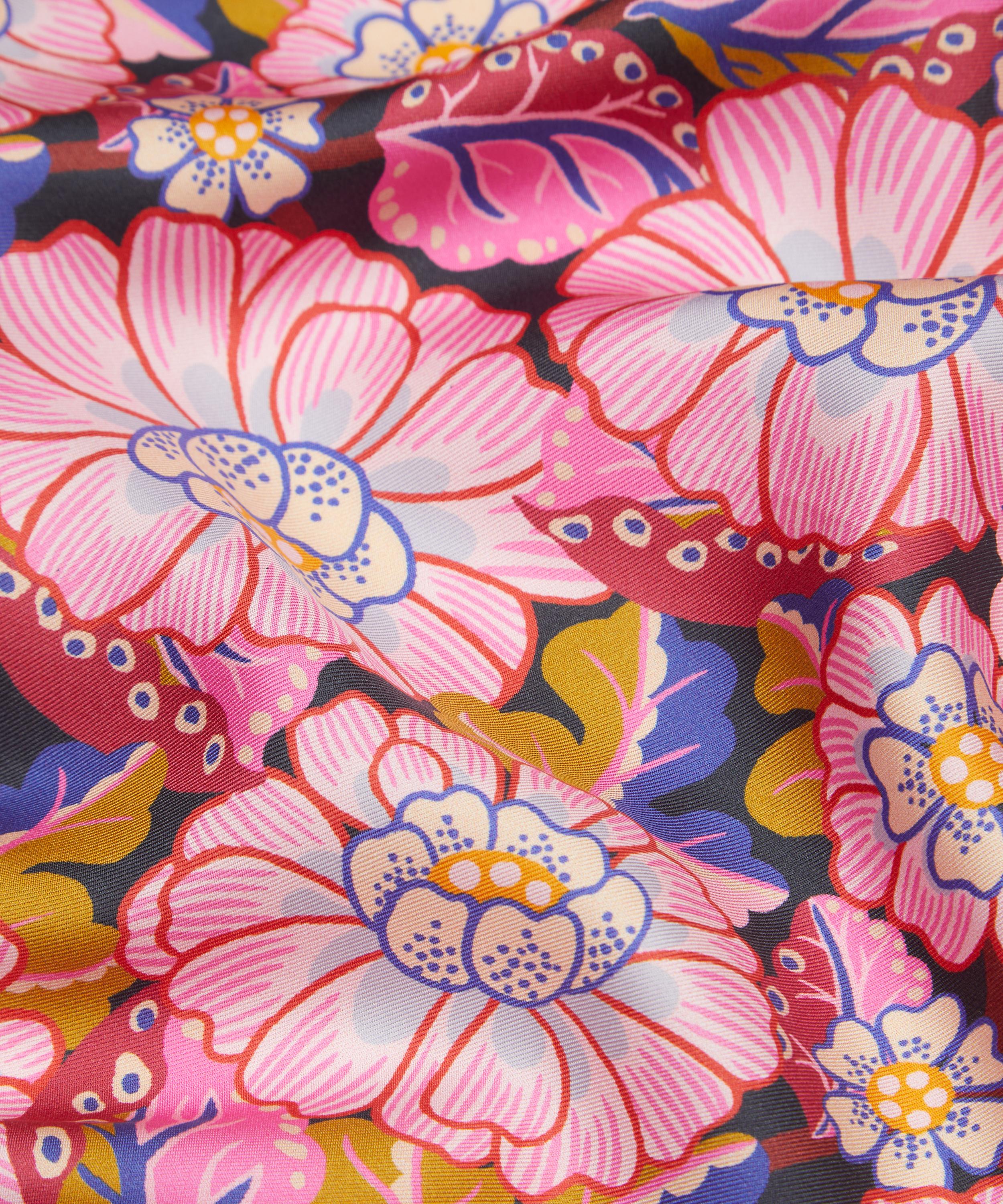 Liberty Fabrics - Clifford Silk Twill image number 3