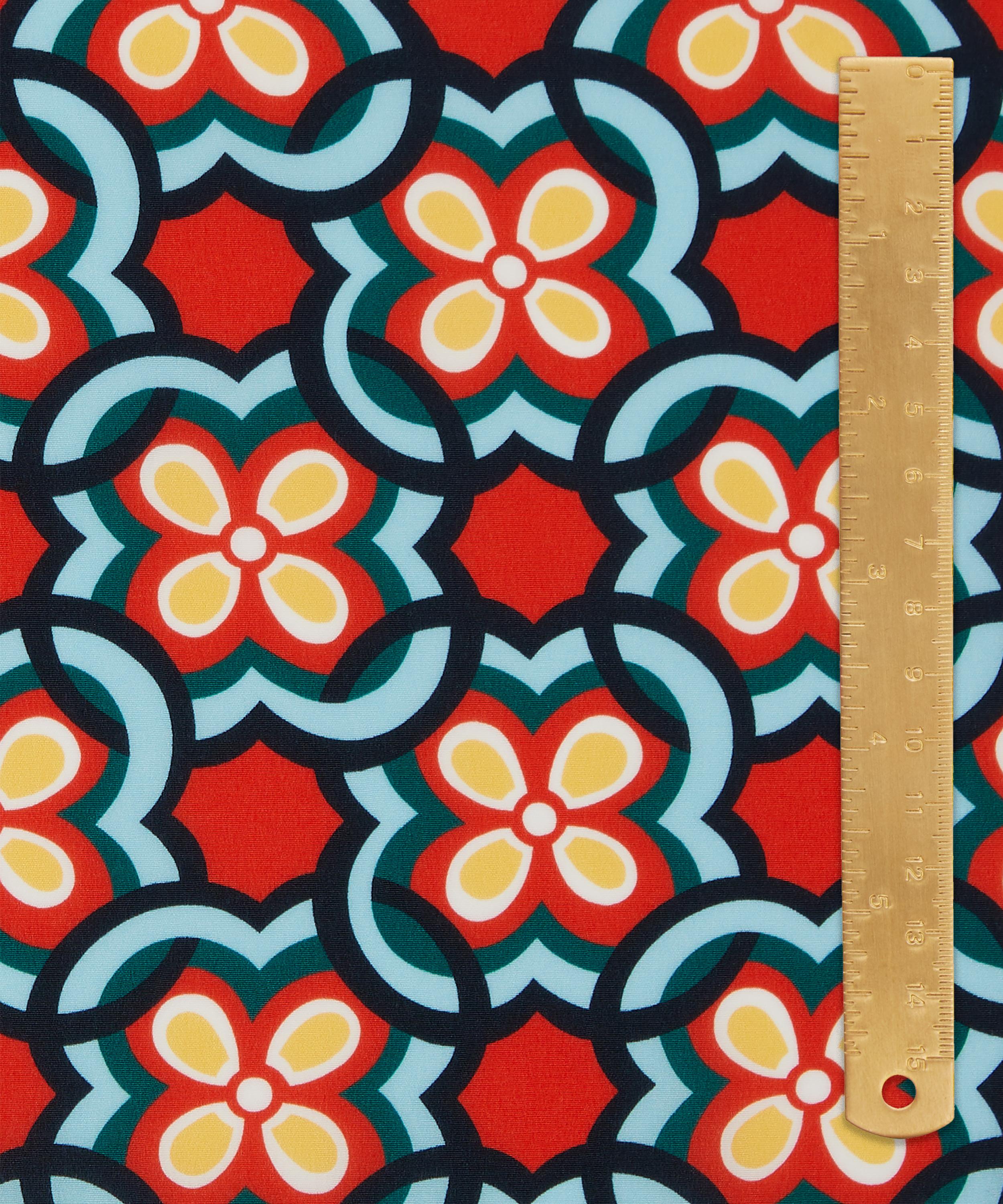 Liberty Fabrics - Daisy Loop Crepe de Chine image number 4