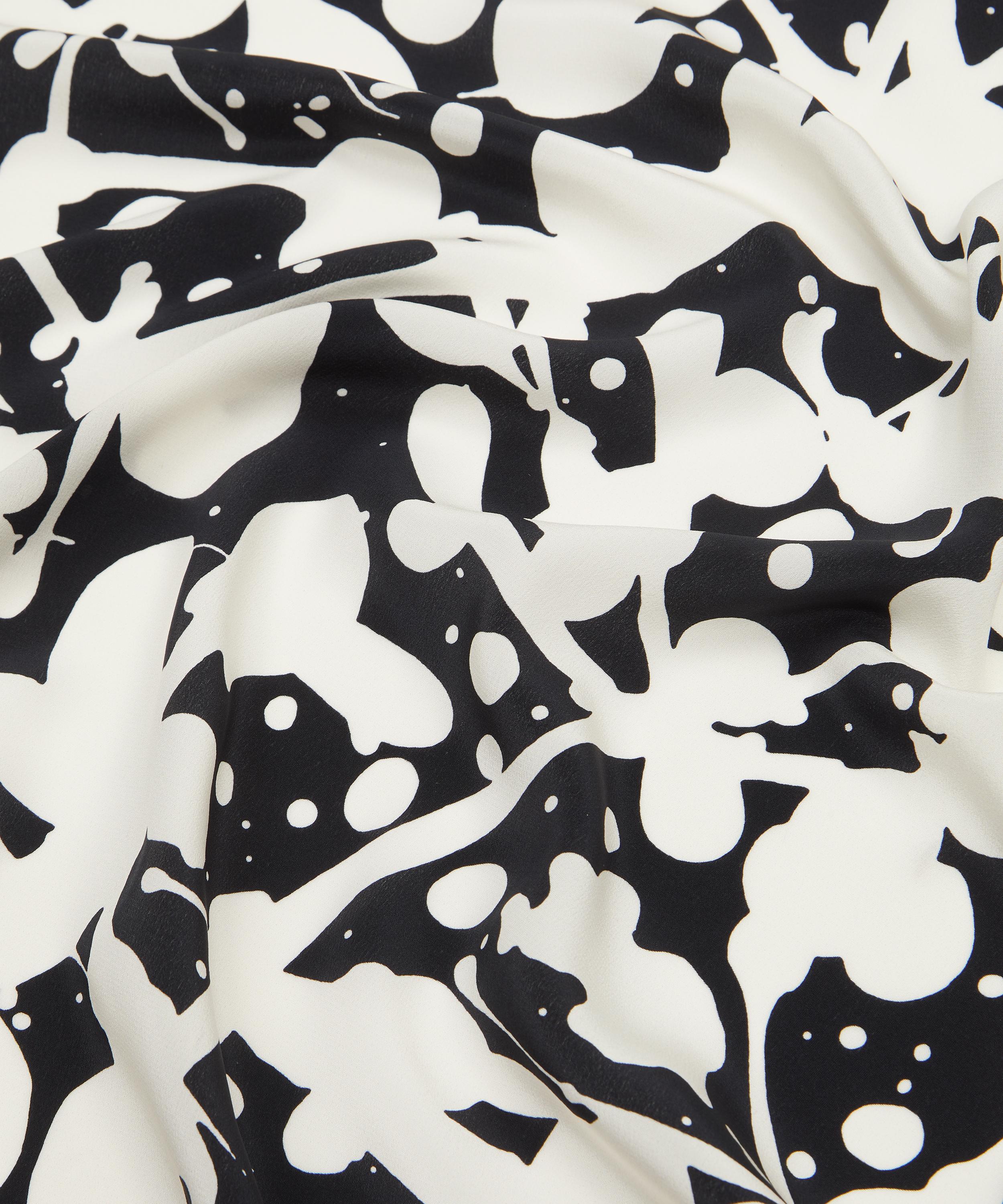 Liberty Fabrics - Rave Scene Crepe de Chine image number 3