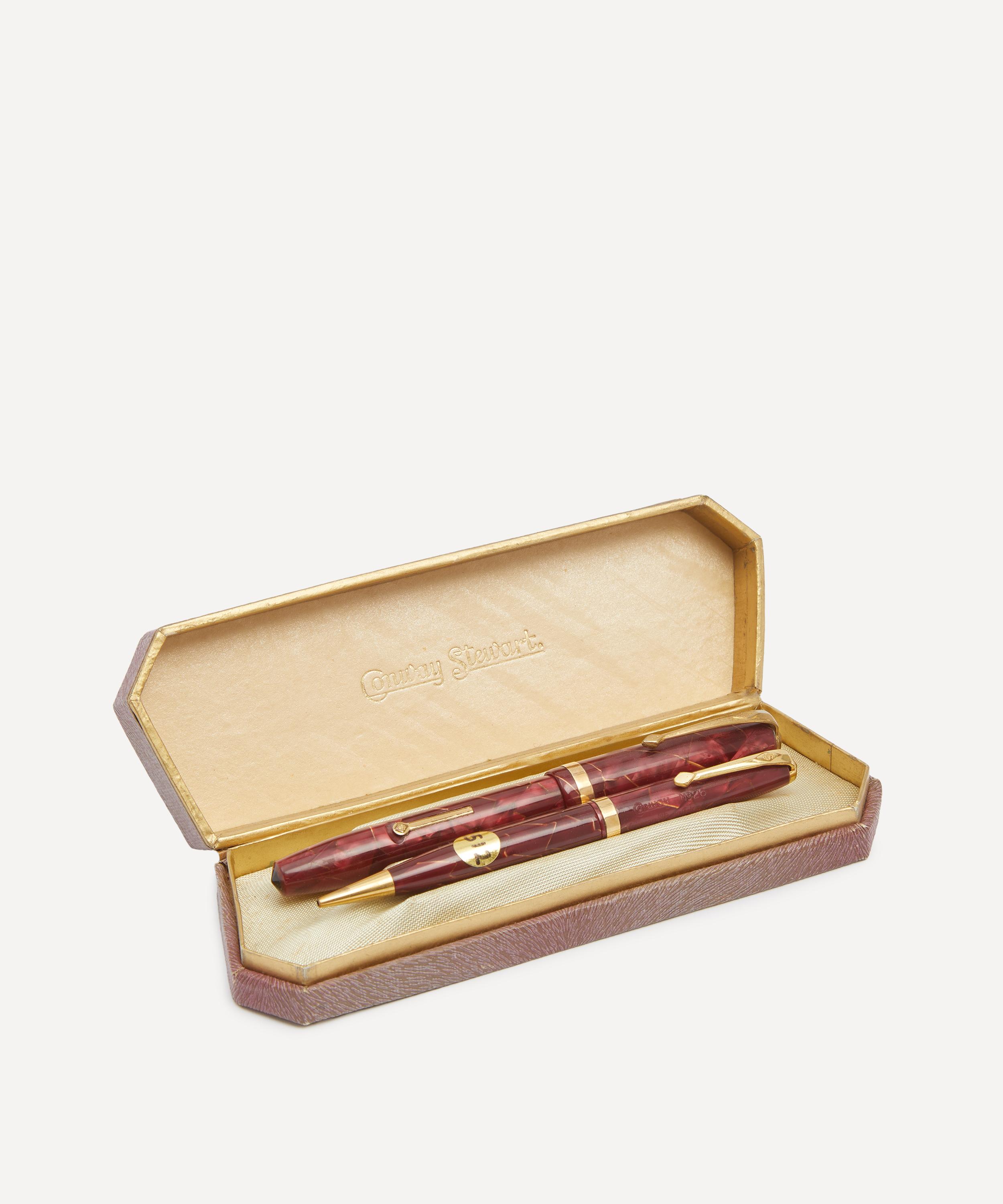 Vintage - Conway Stewart 84 Fountain Pen and Pencil Set image number 0