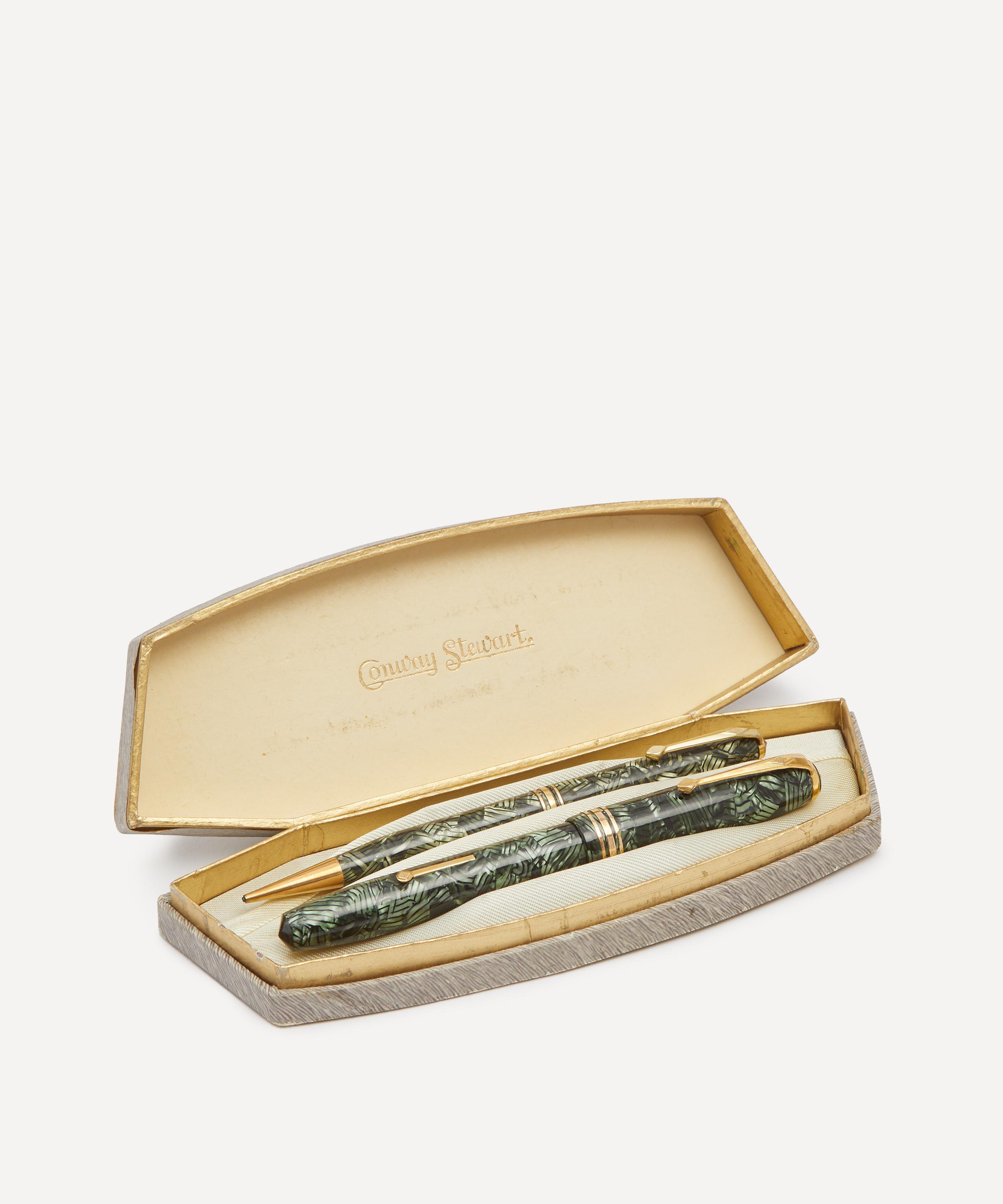 Vintage - Conway Stewart 58 Fountain Pen and Pencil Set image number 0