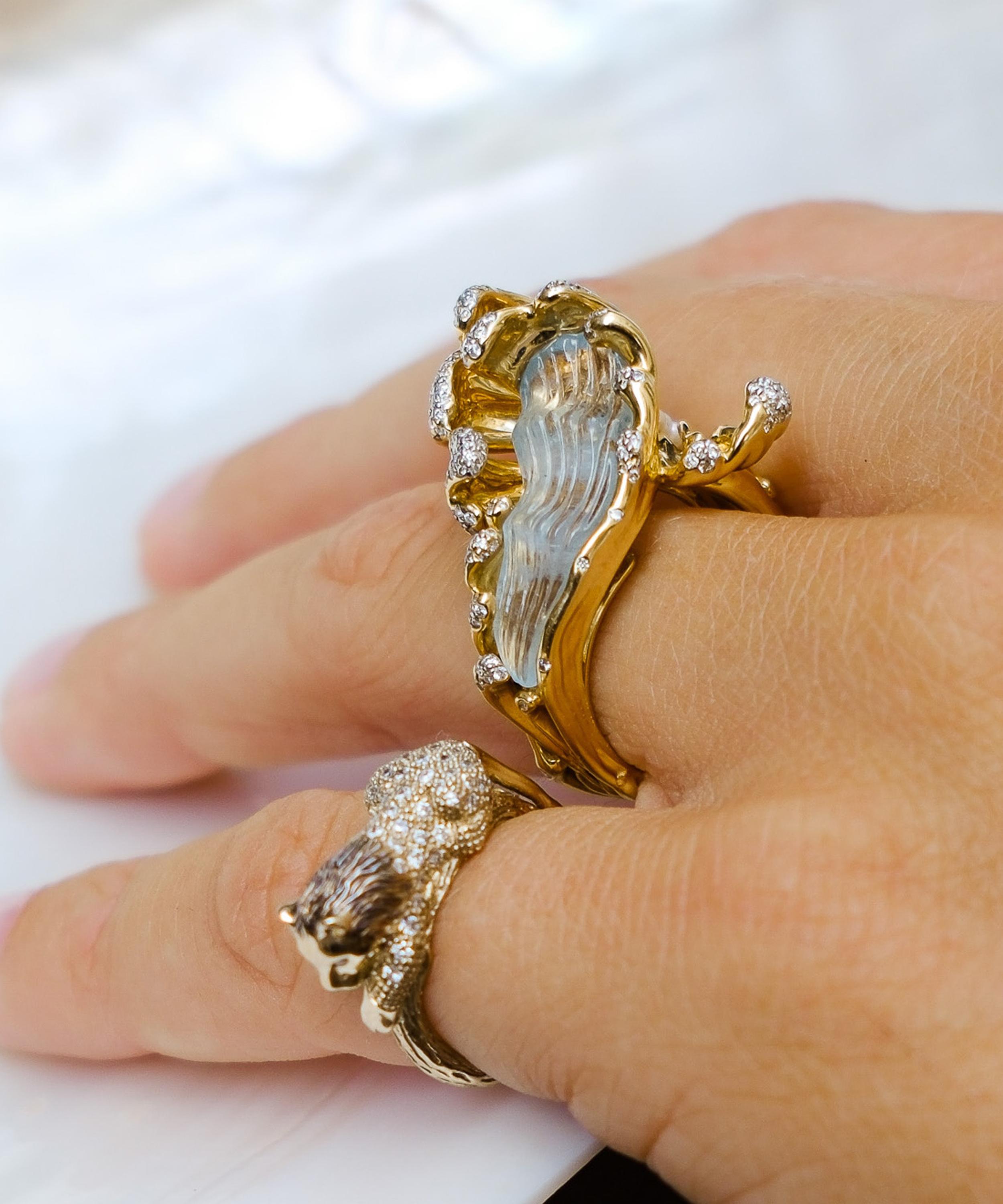 Bibi van der Velden - 18ct Gold Mermaid Wave Ring image number 1