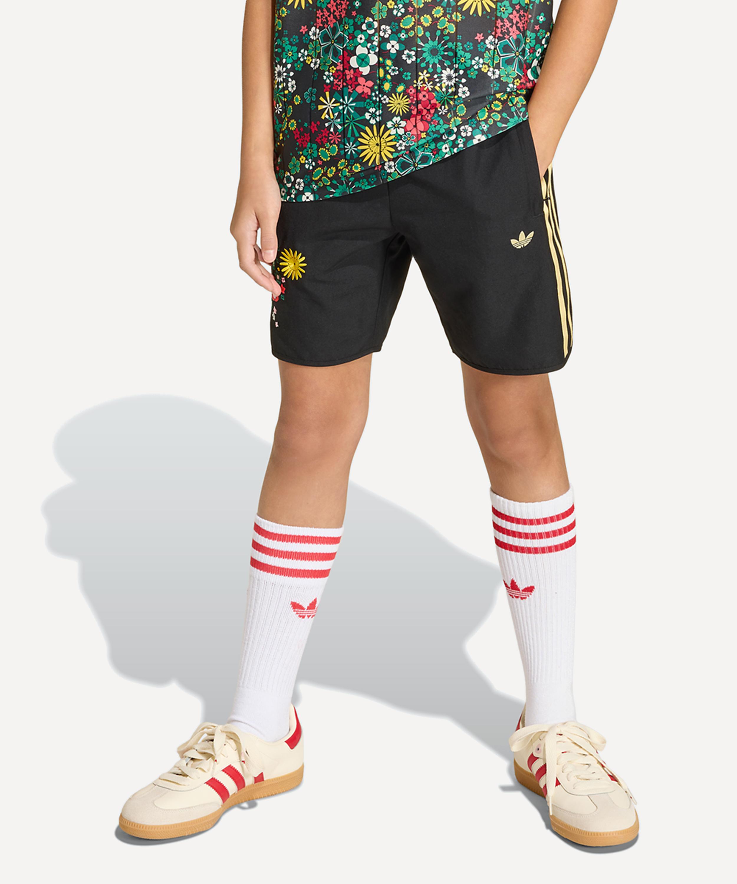Adidas - x Liberty London Regular Shorts Junior image number 1