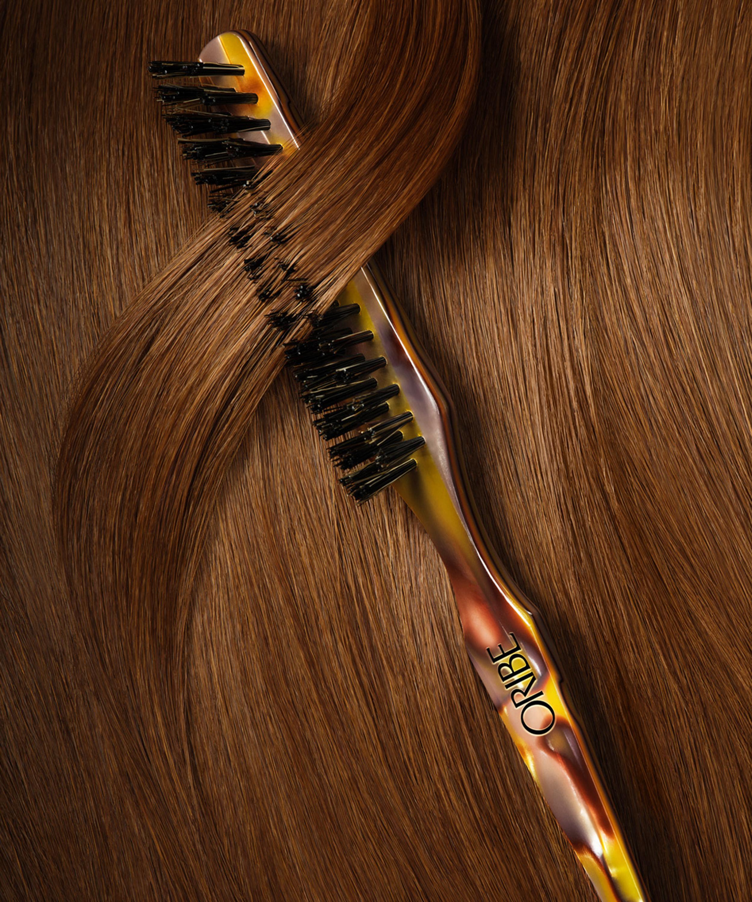 Oribe - Teasing Brush image number 4