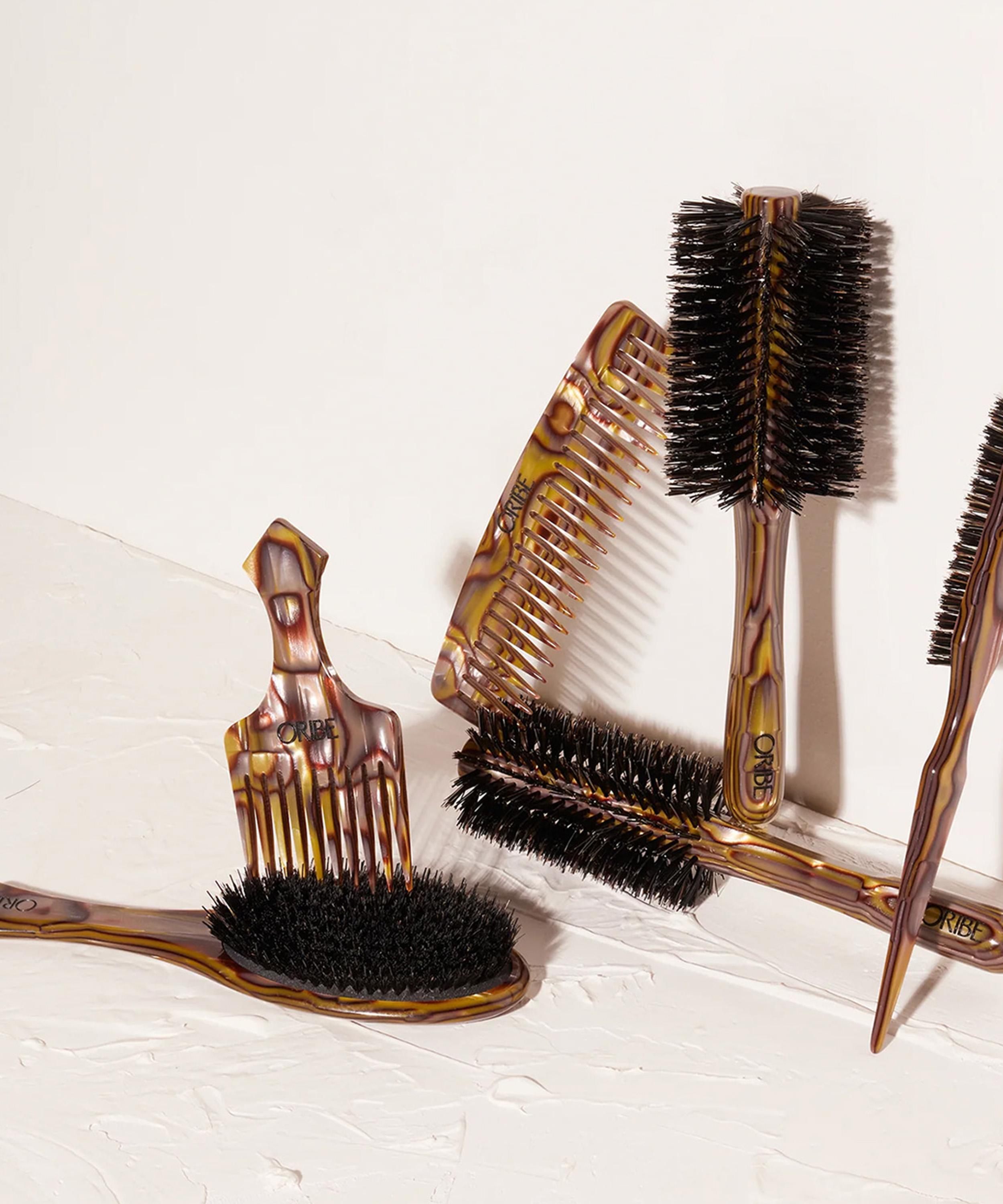Oribe - Hair Pick image number 5