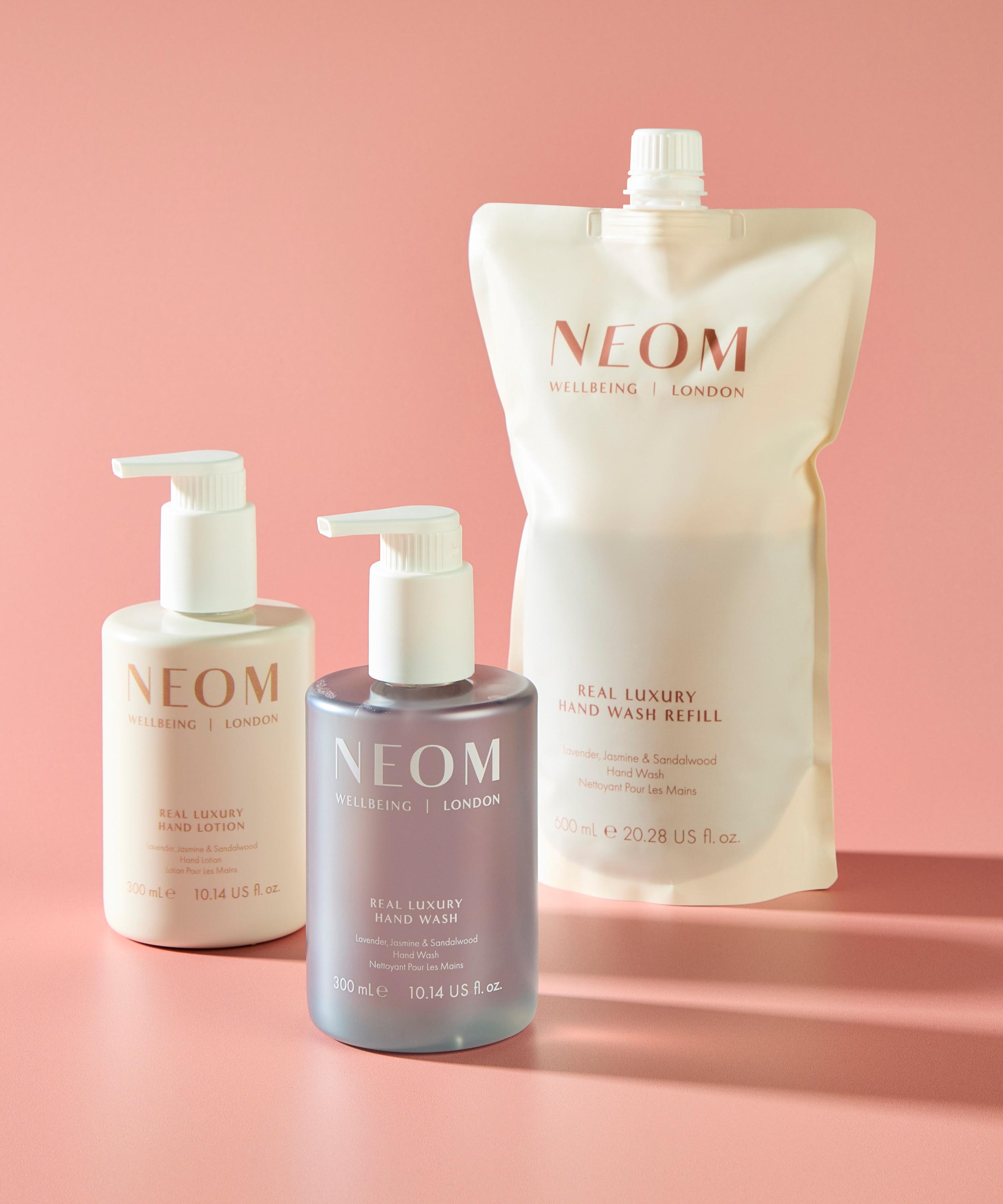 NEOM Wellbeing London - Real Luxury Hand Wash 300ml image number 4