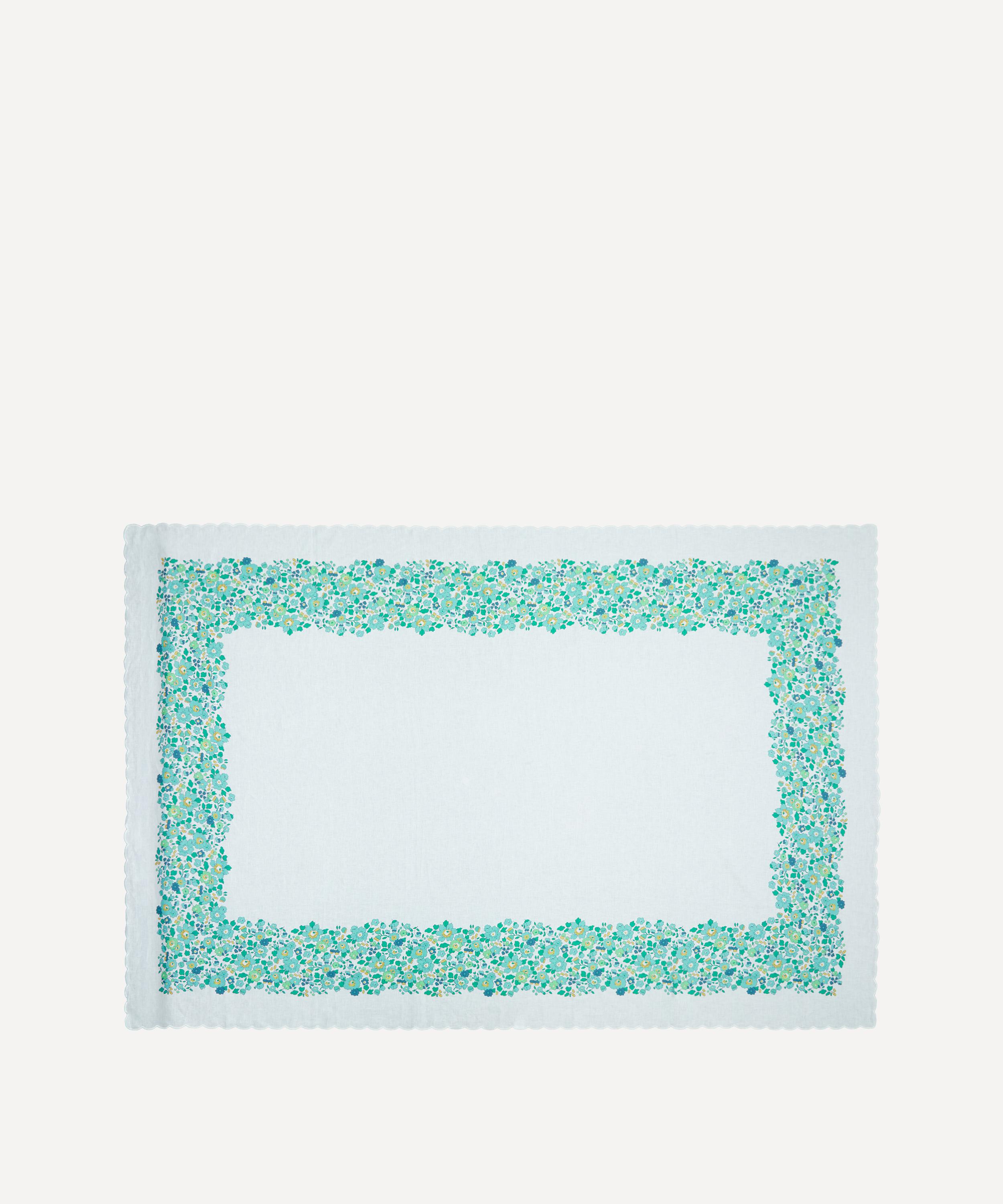 Liberty - Betsy Scalloped Hem 165cm x 250cm Tablecloth