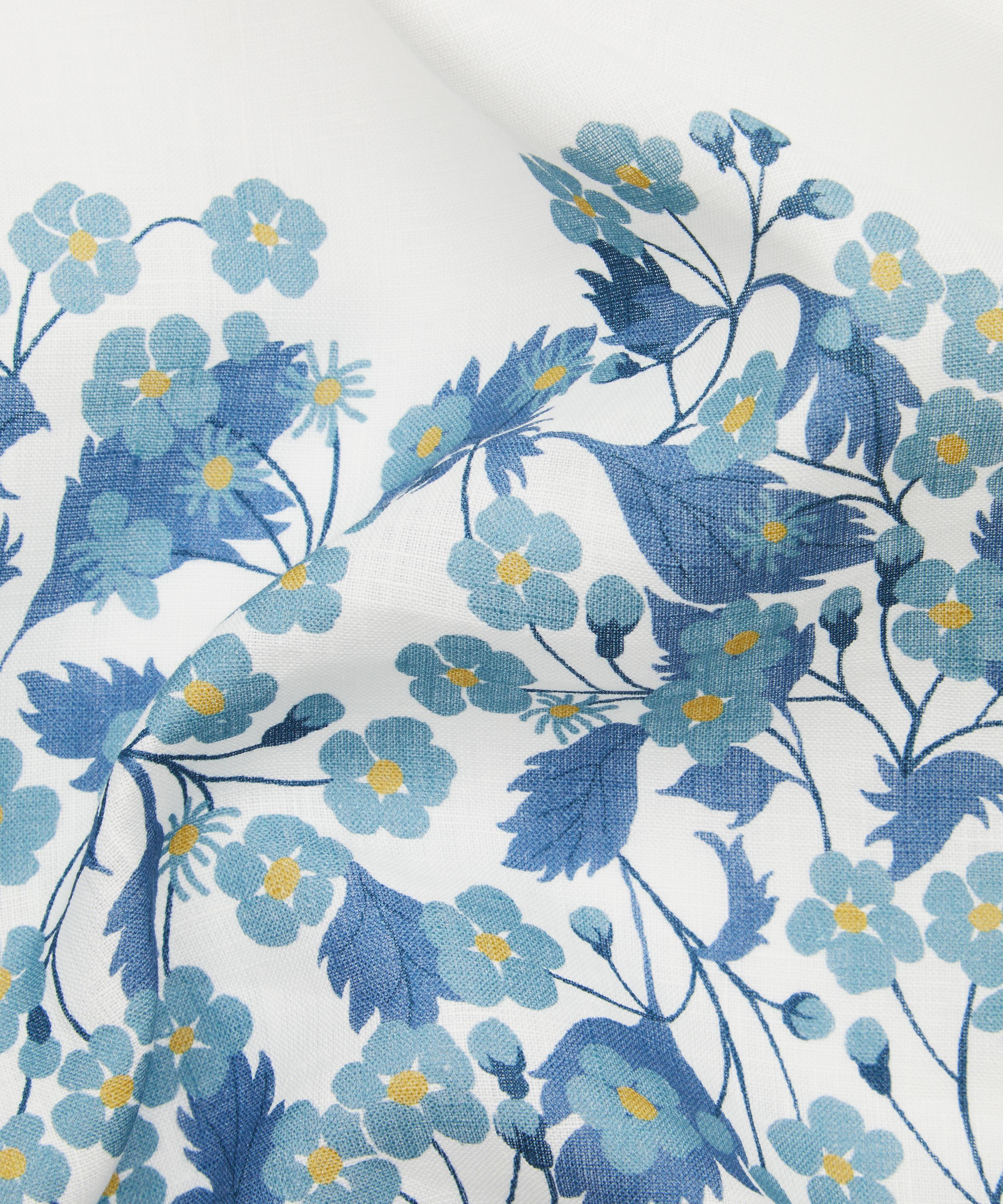 Liberty - Mitsi Scalloped Hem 165cm x 250cm Tablecloth image number 1