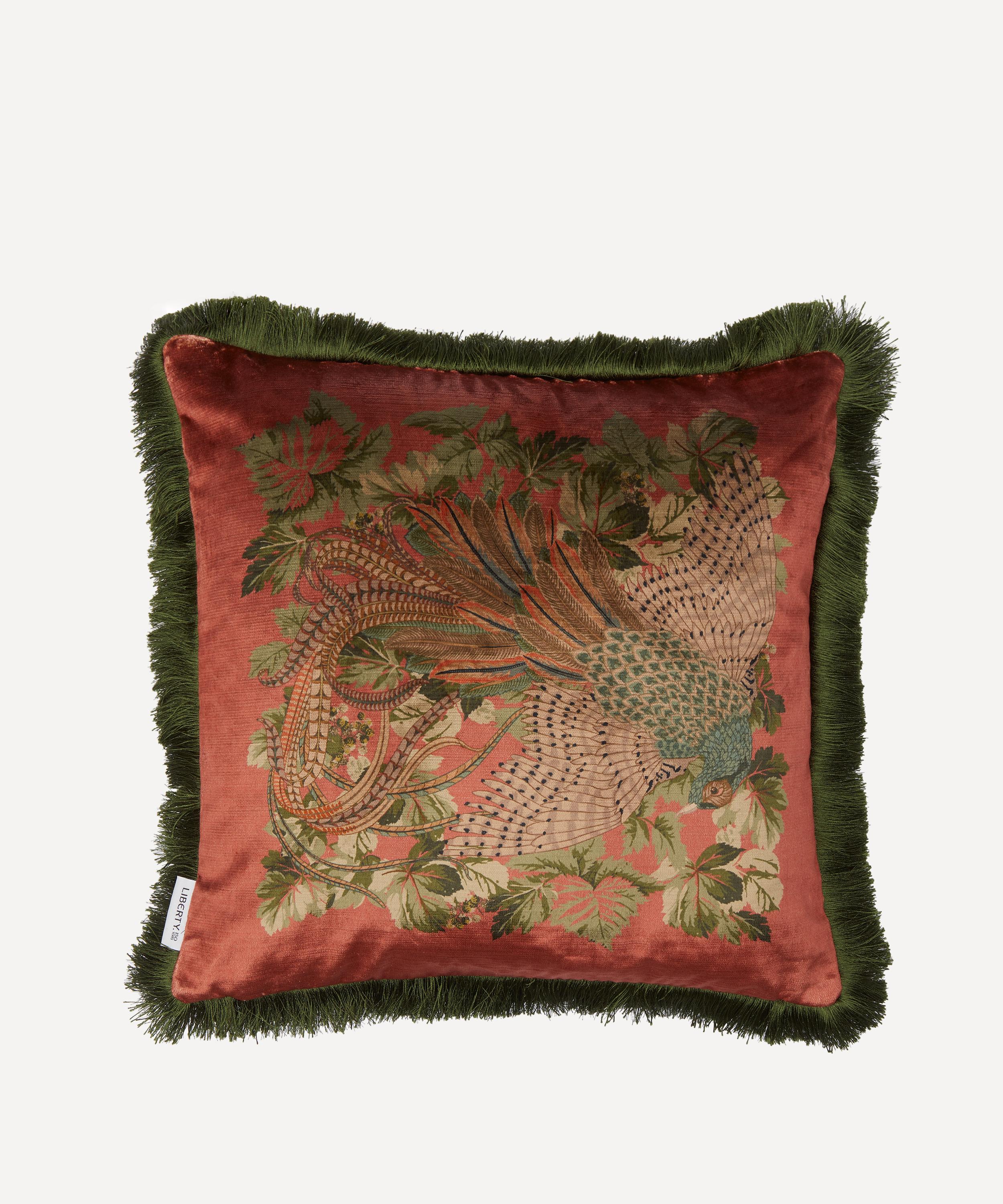 Liberty - Lady Amphora Velvet Cushion image number 0