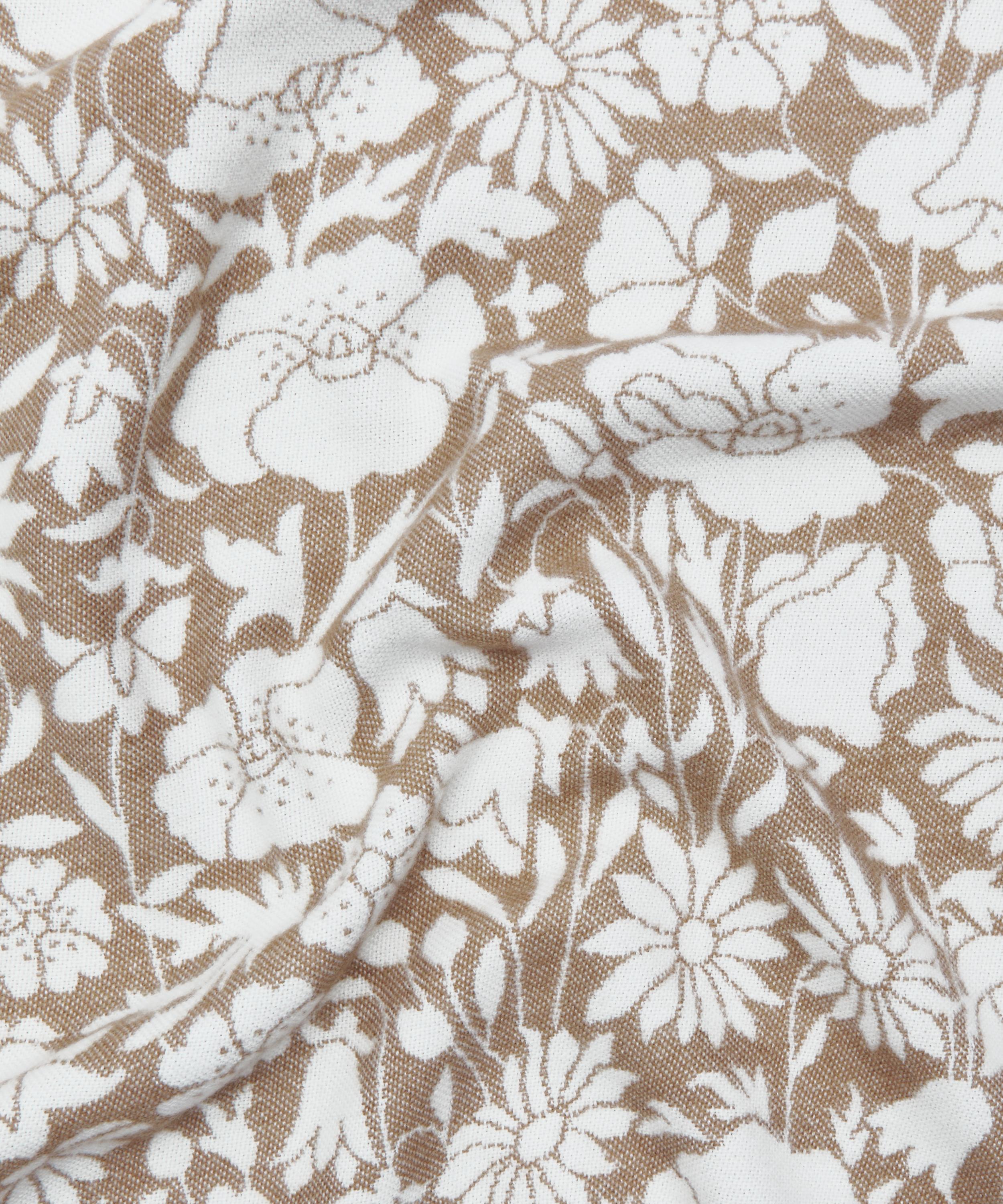 Liberty - Poppy Dawn Wool Throw image number 3
