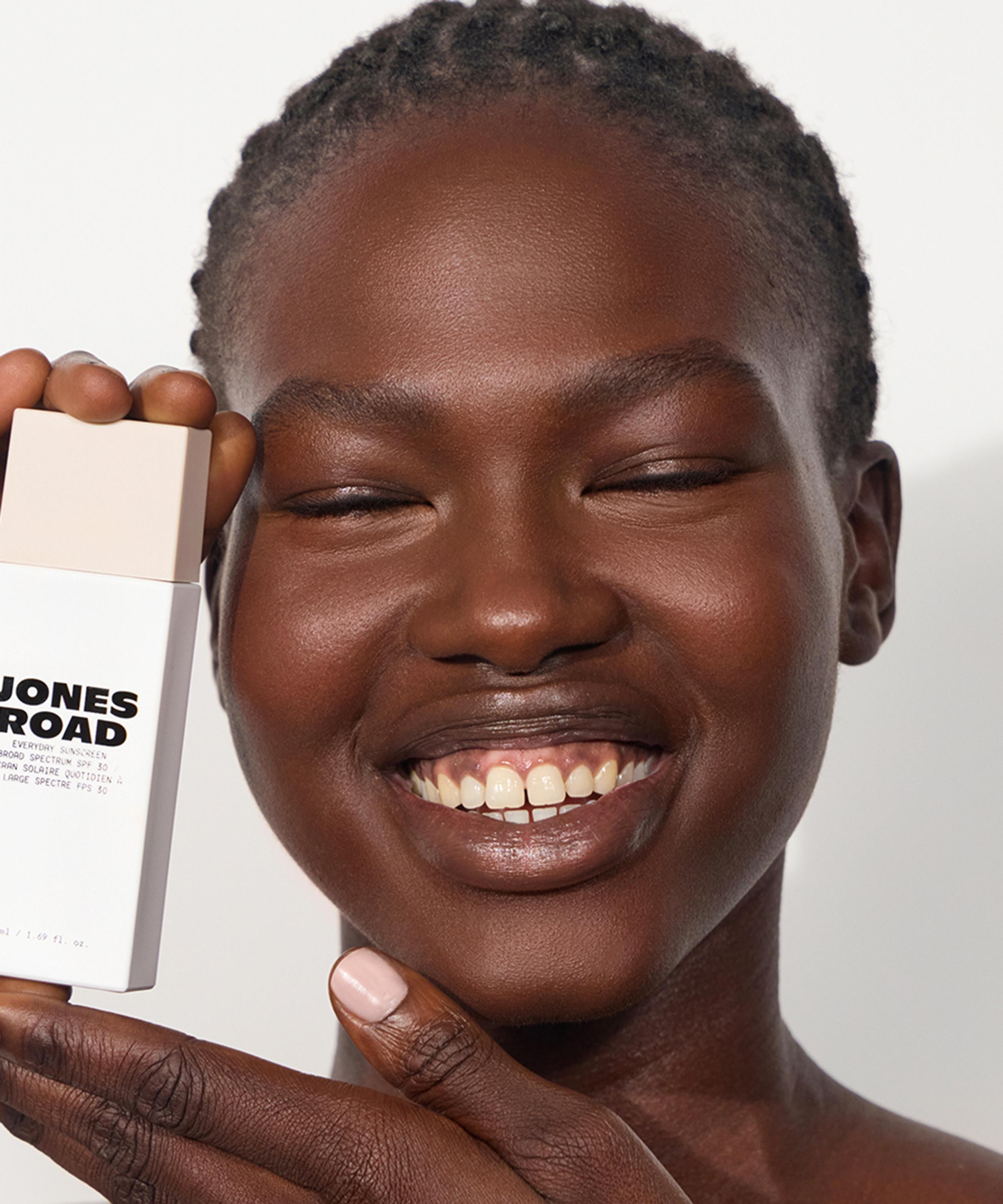 Jones Road - SPF Moisturiser image number 4