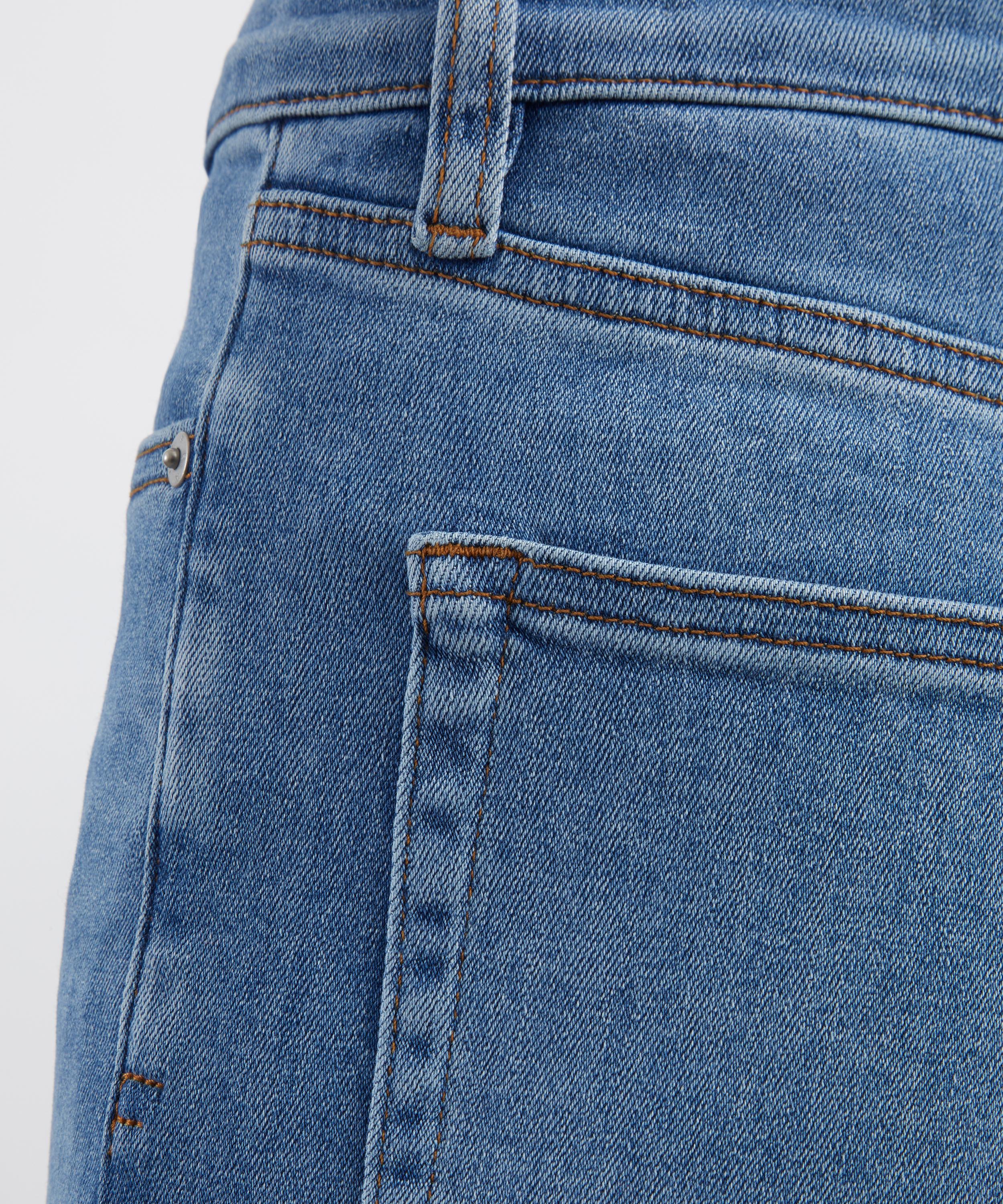Frame - Le Slim Palazzo Jeans image number 4