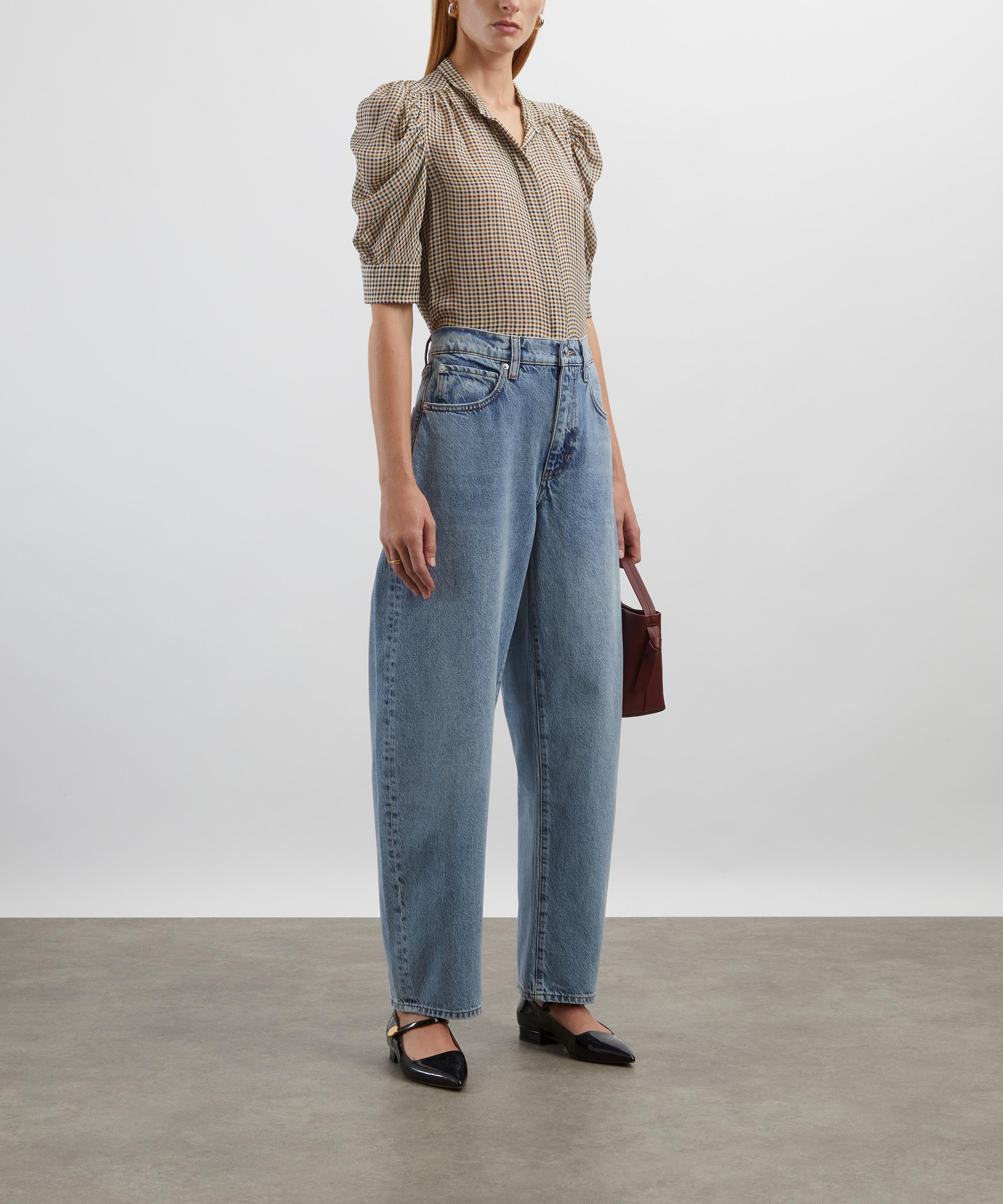 Frame - Low-Slung Barrel Jeans in Dollhouse image number 1