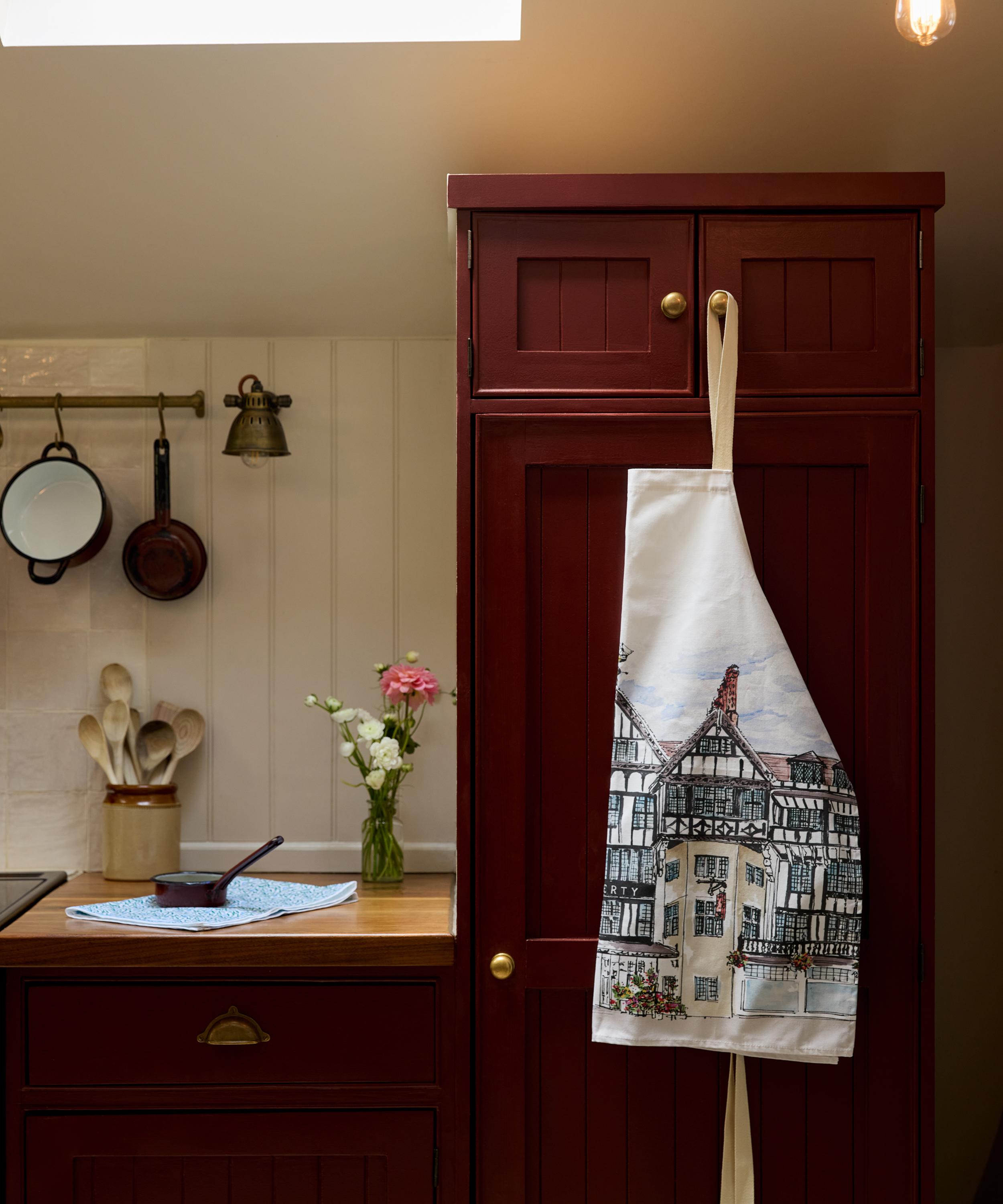 Liberty - Liberty Building Apron image number 1