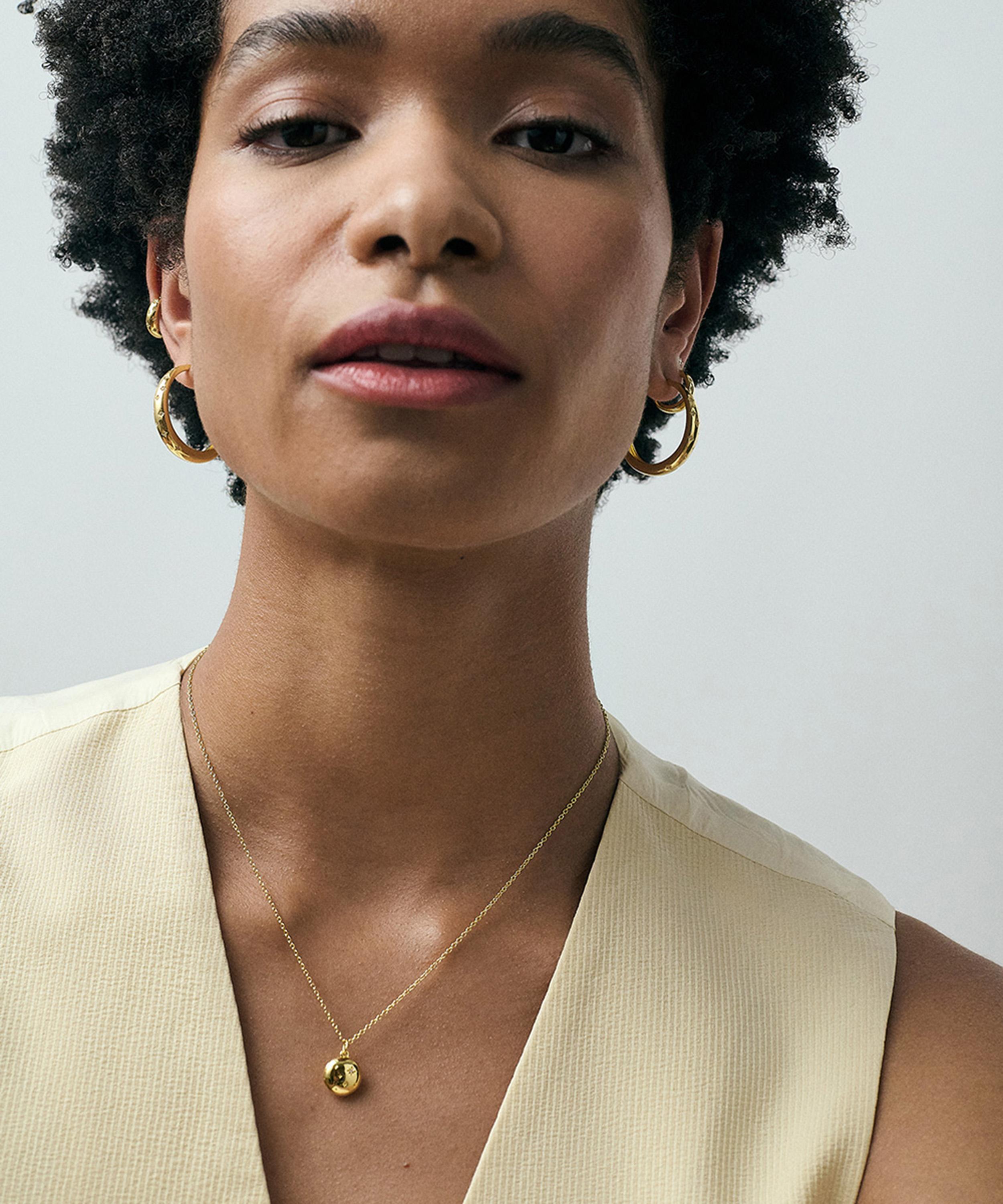 Astley Clarke - 18ct Gold-Plated Vermeil Silver Maxi Tiny Star Hoop Earrings image number 4