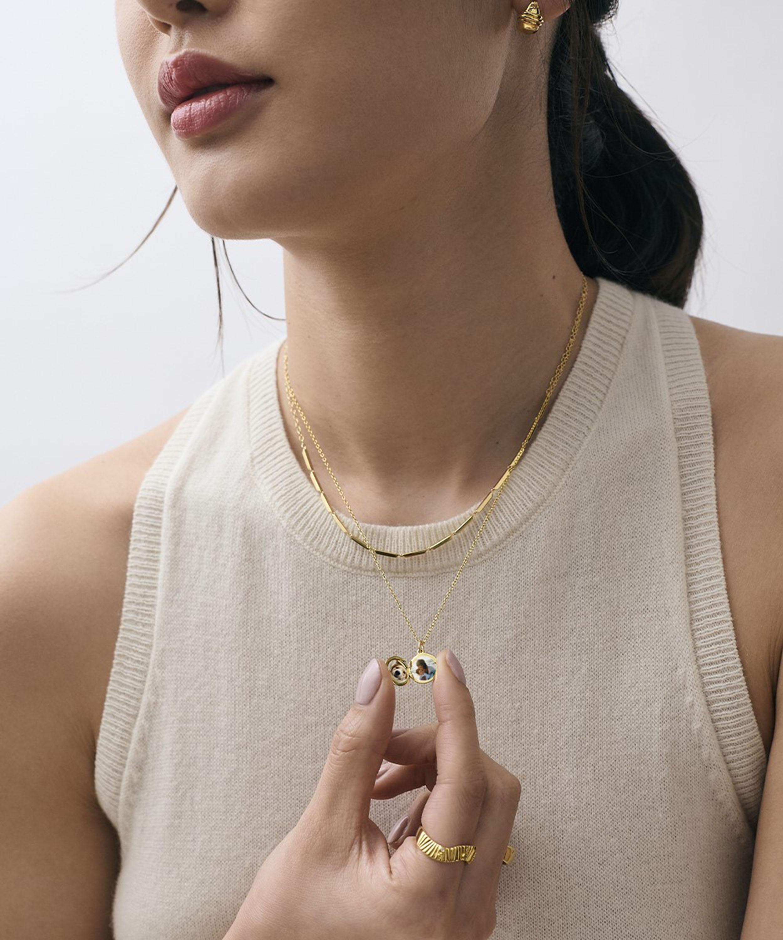 Astley Clarke - 18ct Gold-Plated Vermeil Silver Tiny Star Mini Biography Locket Necklace image number 2