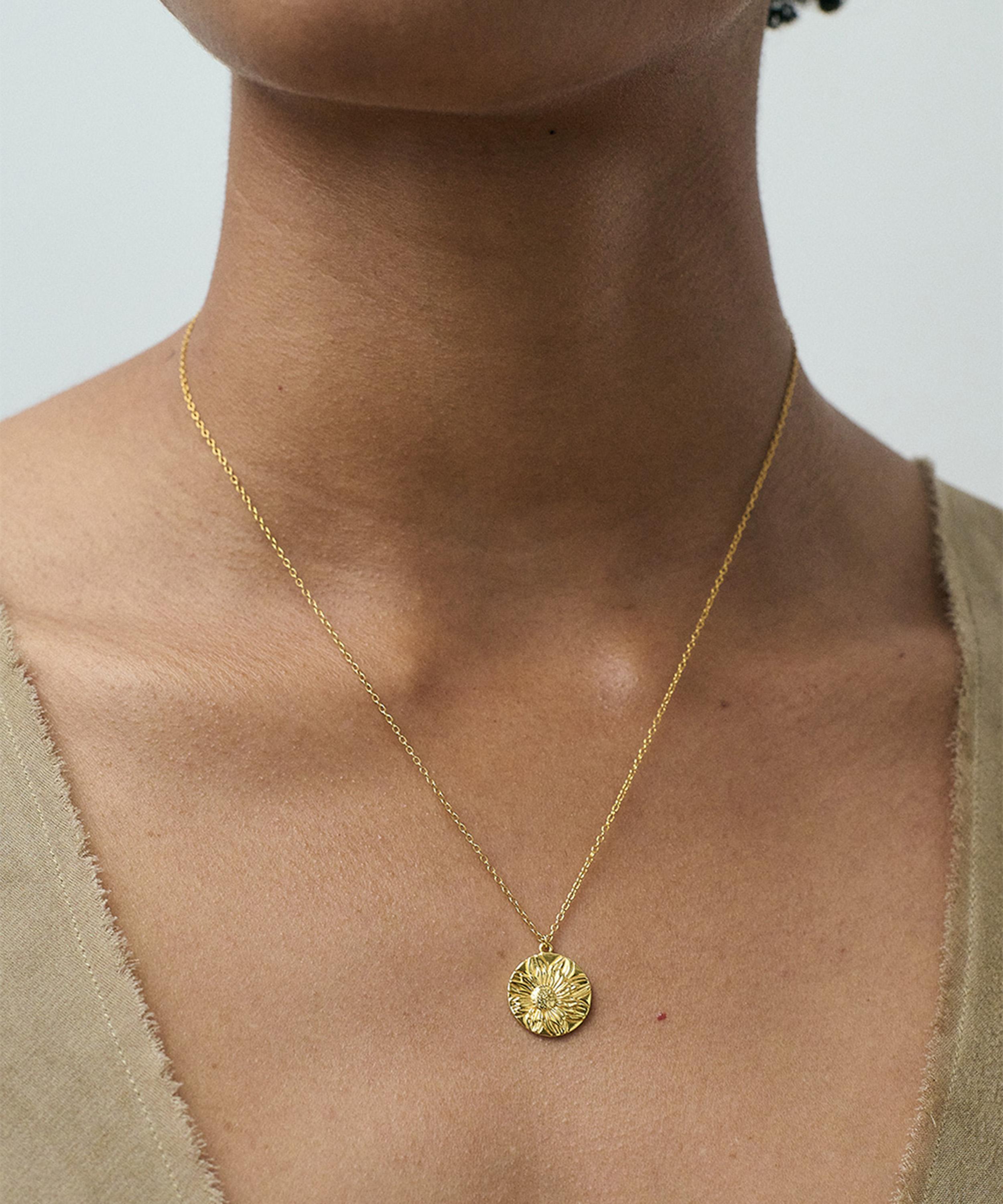 Astley Clarke - 18ct Gold-Plated Vermeil Silver Terra Dahlia Locket Necklace image number 1