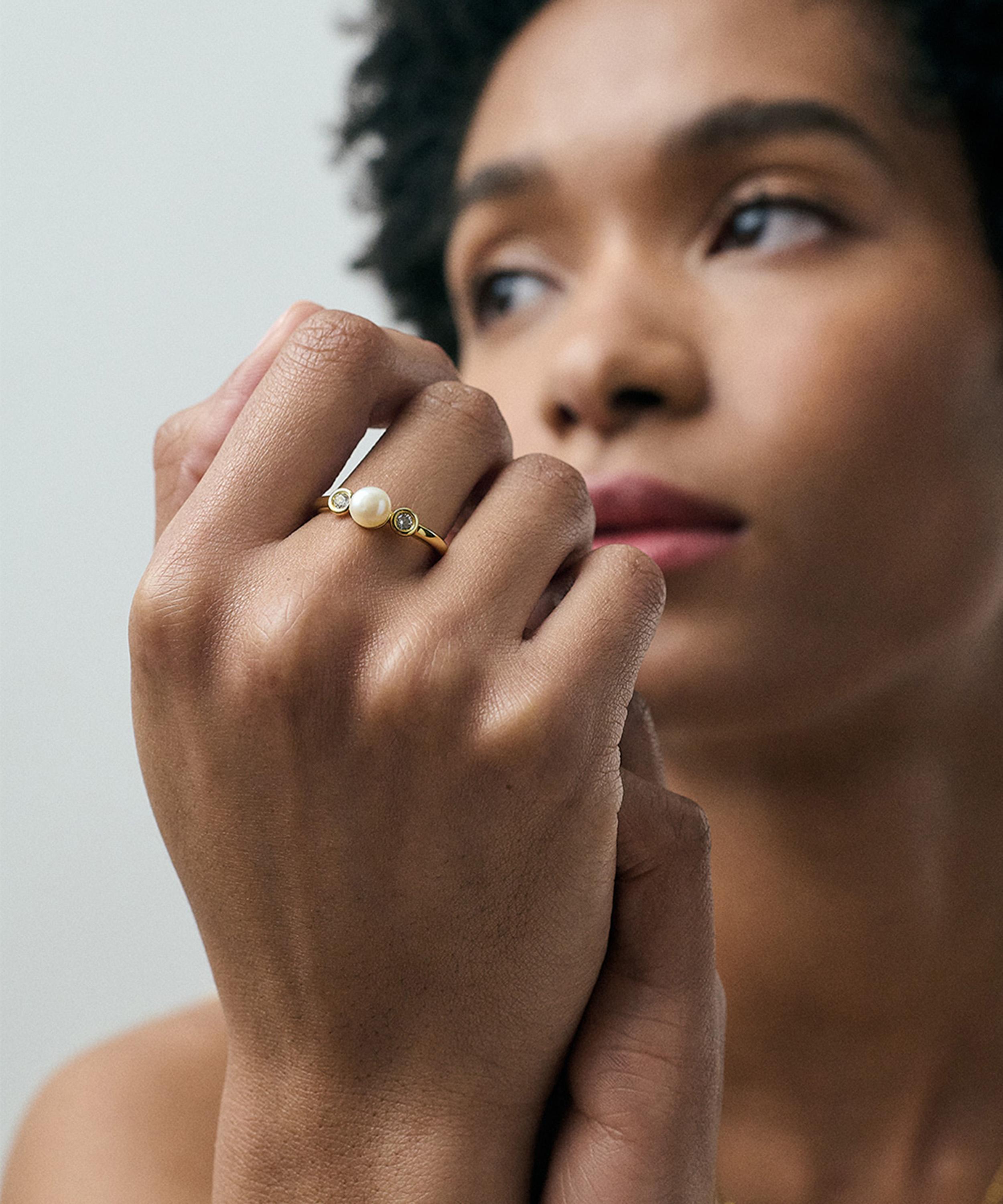 Astley Clarke - 18ct Gold-Plated Vermeil Silver Pearl and Sapphire Ring image number 1