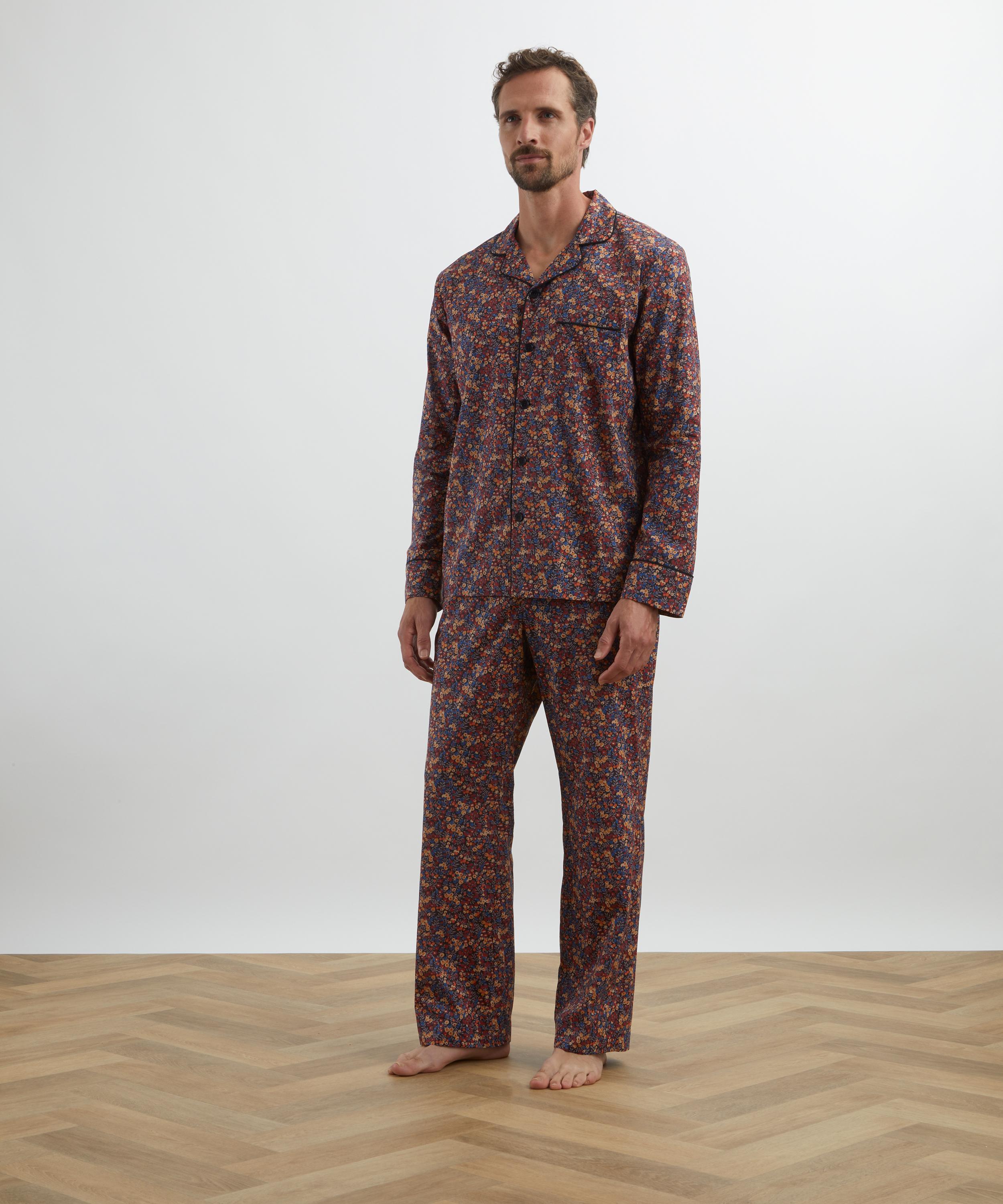 Liberty - Wiltshire Tana Lawn™ Cotton Classic Pyjama Set image number 2