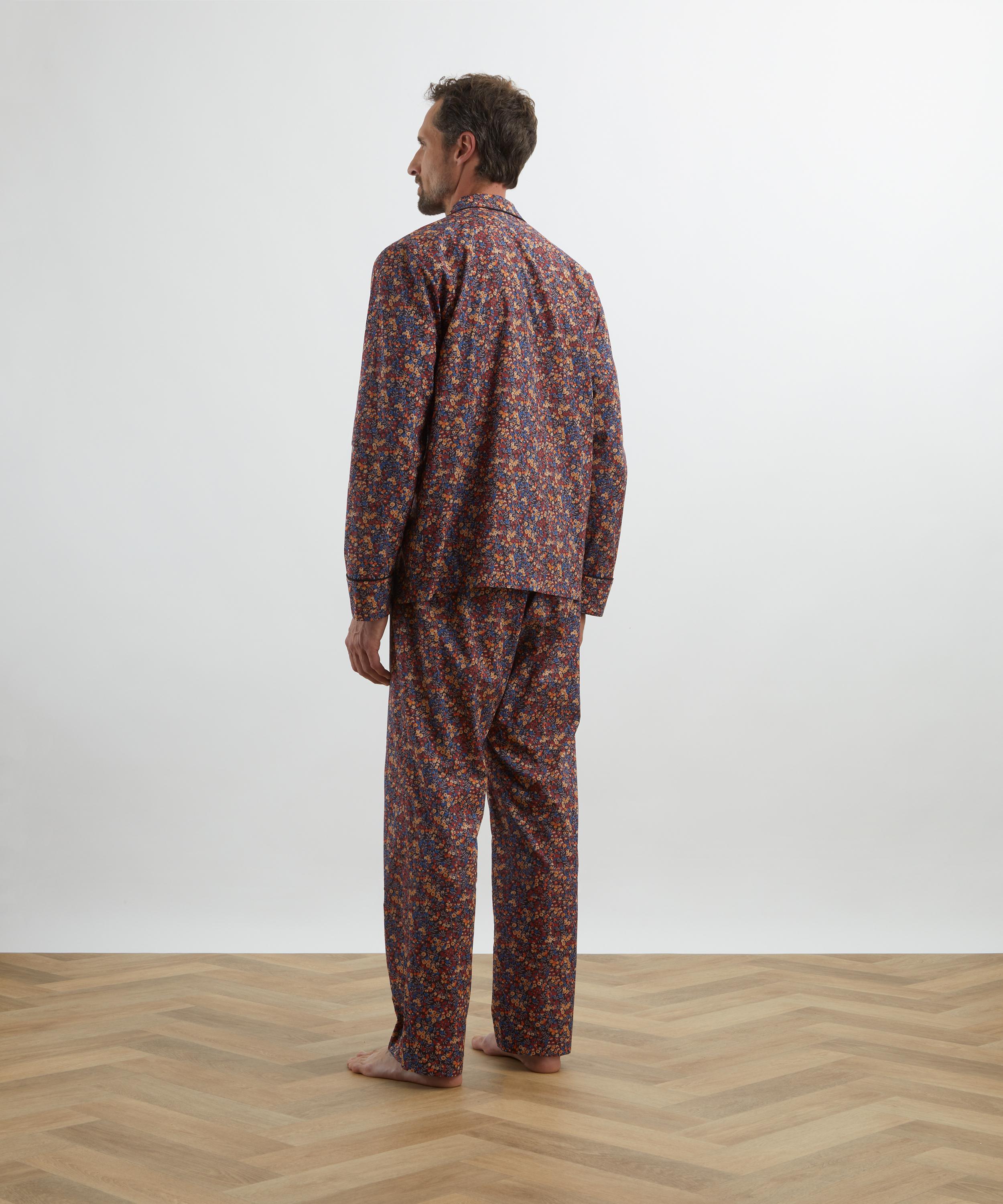Liberty - Wiltshire Tana Lawn™ Cotton Classic Pyjama Set image number 3