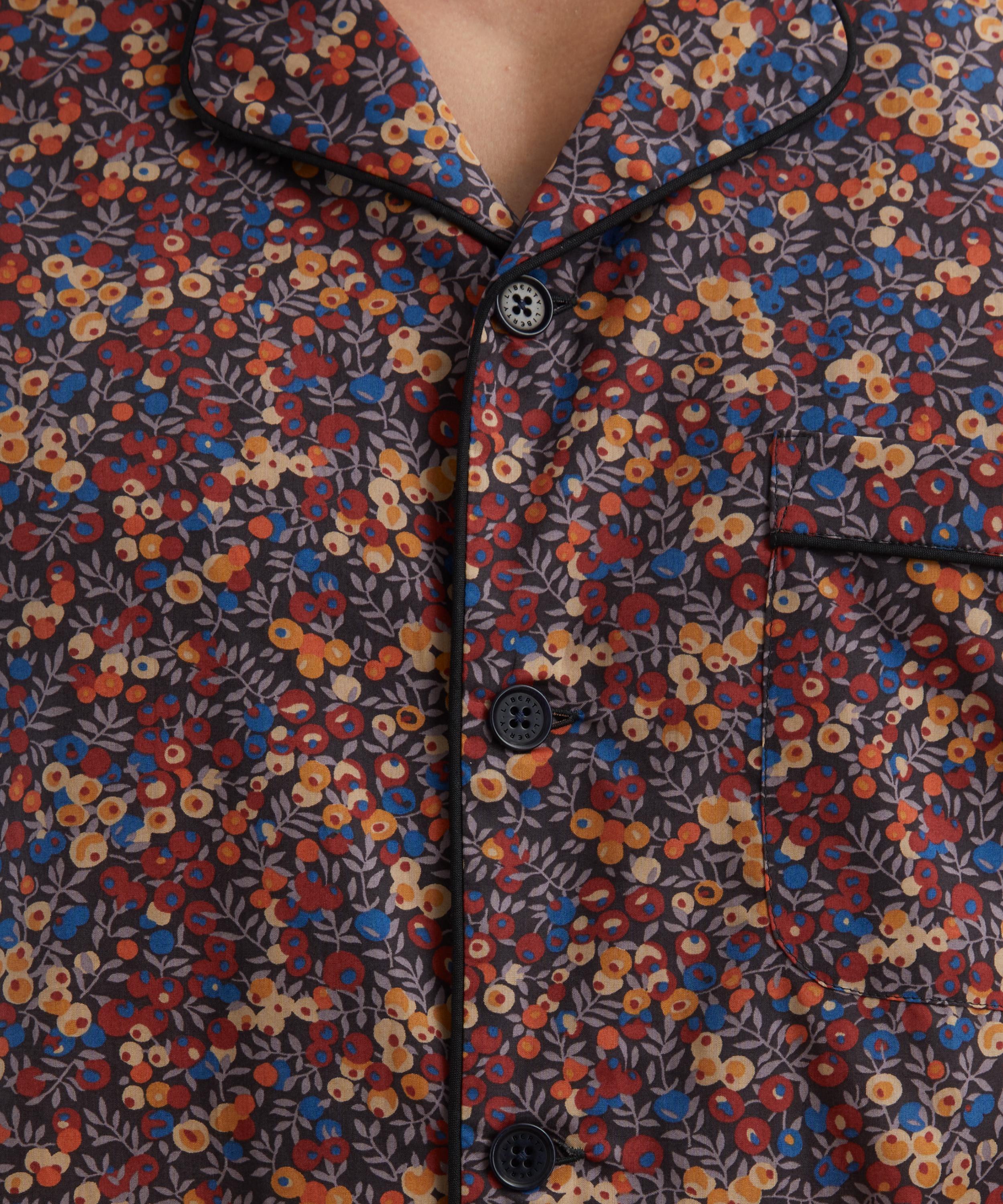 Liberty - Wiltshire Tana Lawn™ Cotton Classic Pyjama Set image number 4