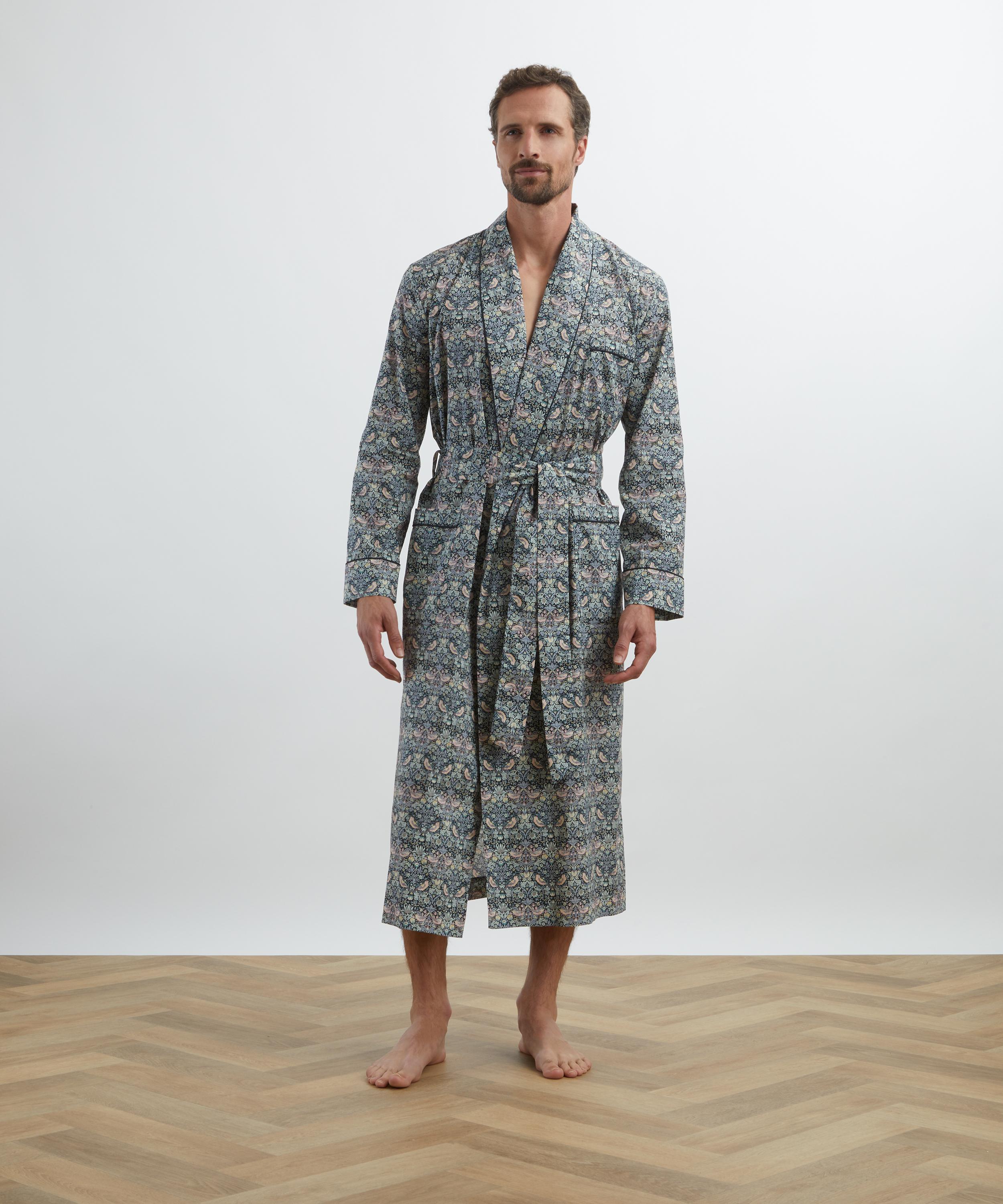 Liberty - Strawberry Thief Tana Lawn™ Cotton Classic Robe image number 1