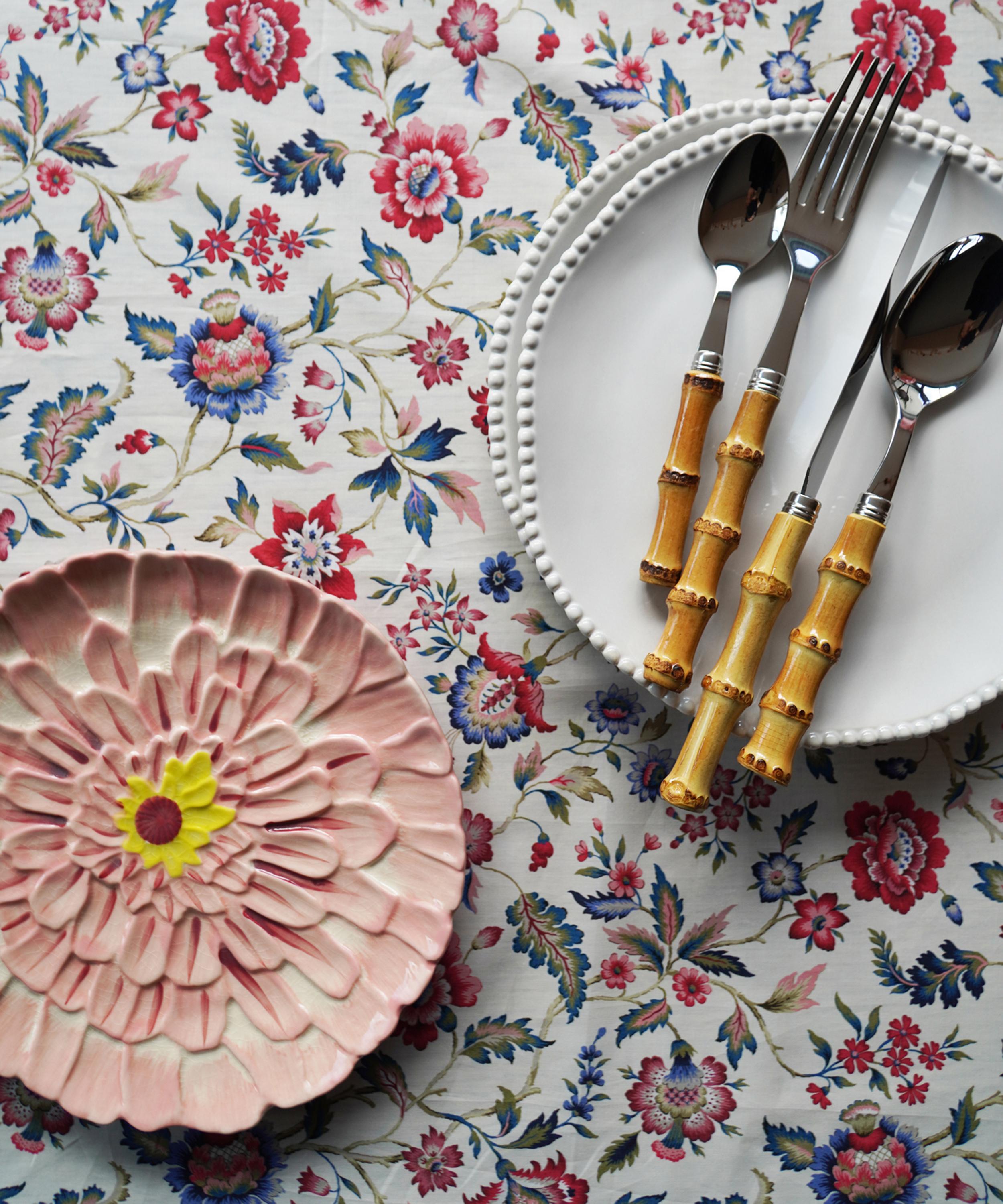 Coco & Wolf - Eva Belle Ardington Cotton Sateen Medium Tablecloth image number 1