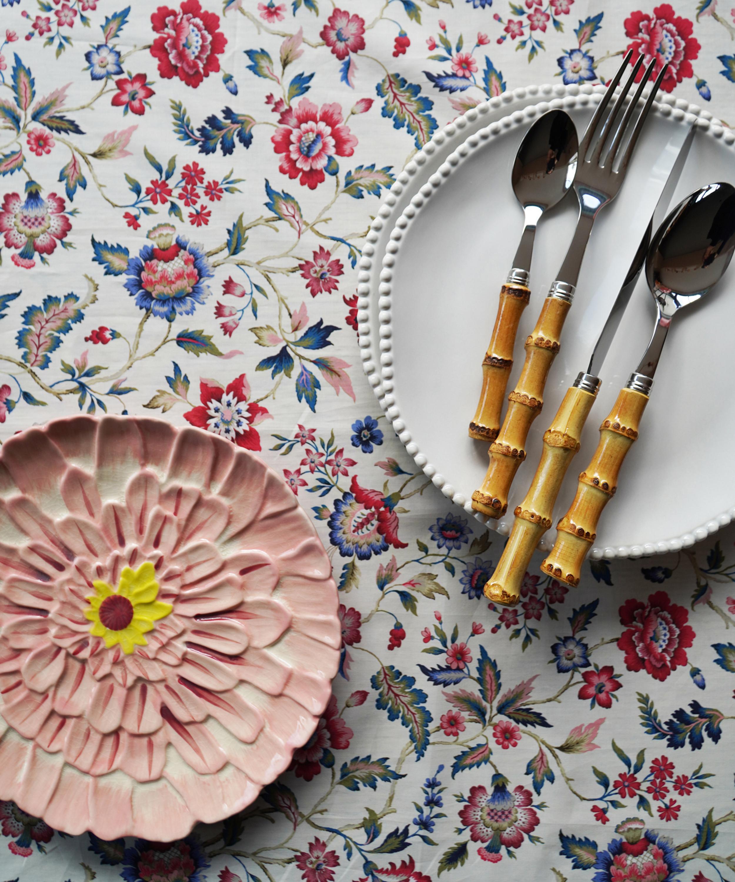 Coco & Wolf - Eva Belle Ardington Cotton Sateen Large Tablecloth image number 1