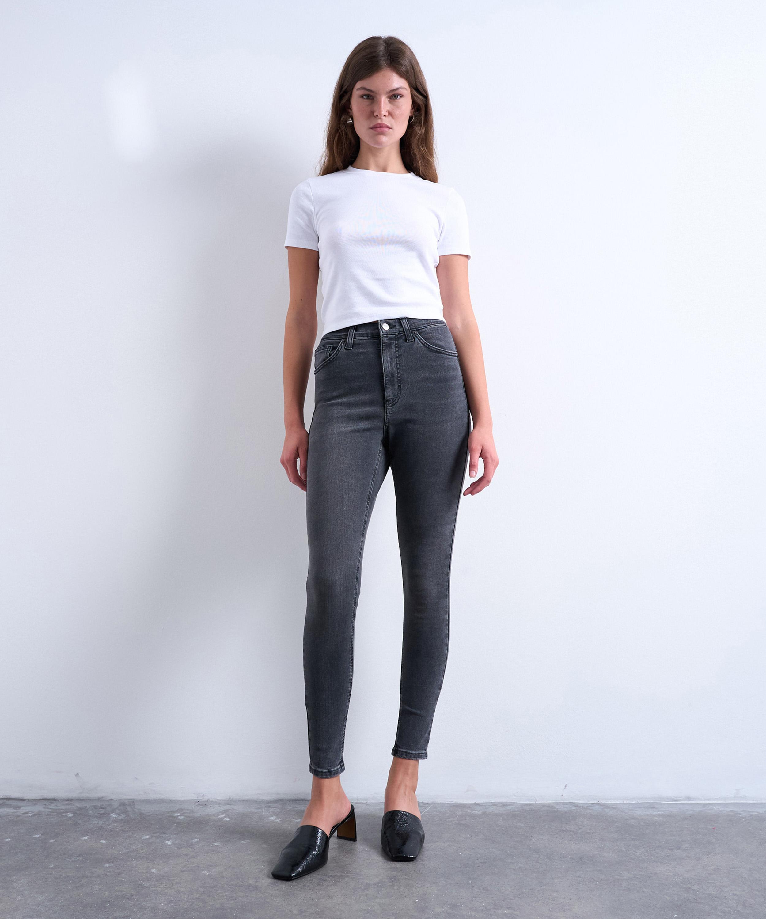 TOPSHOP - Black Jamie High-Rise Skinny Jeans image number 0